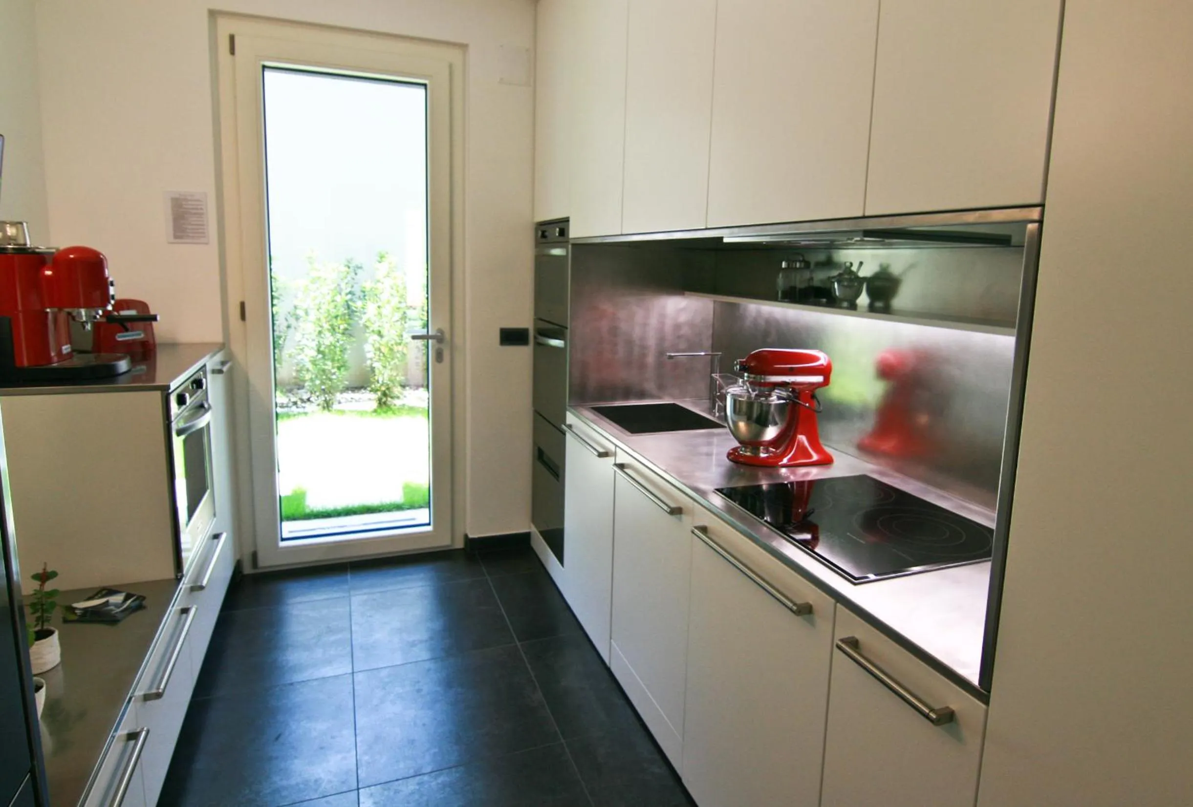 Kitchen or kitchenette in Experience Design Bed&Show