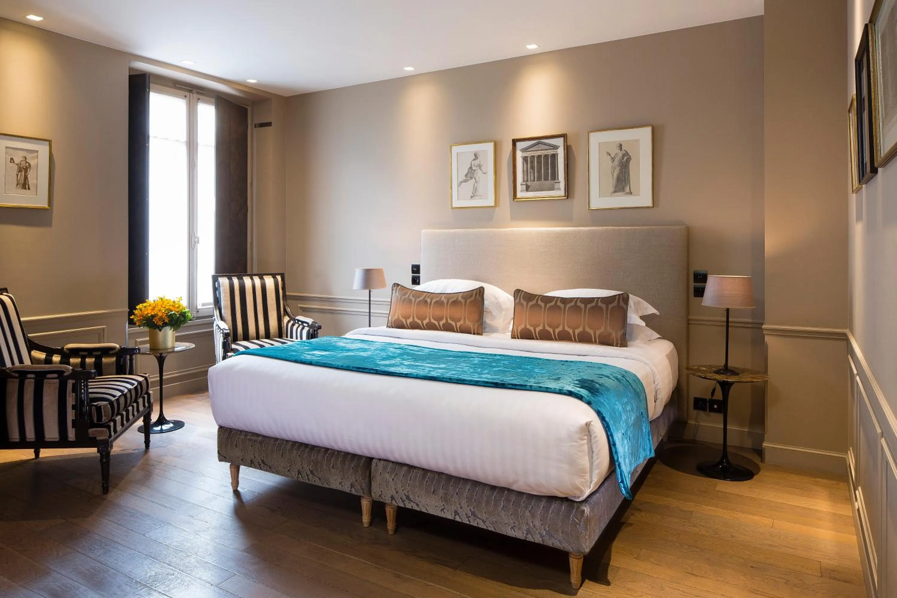 Photo of the whole room, Bed in Hotel & Spa La Belle Juliette