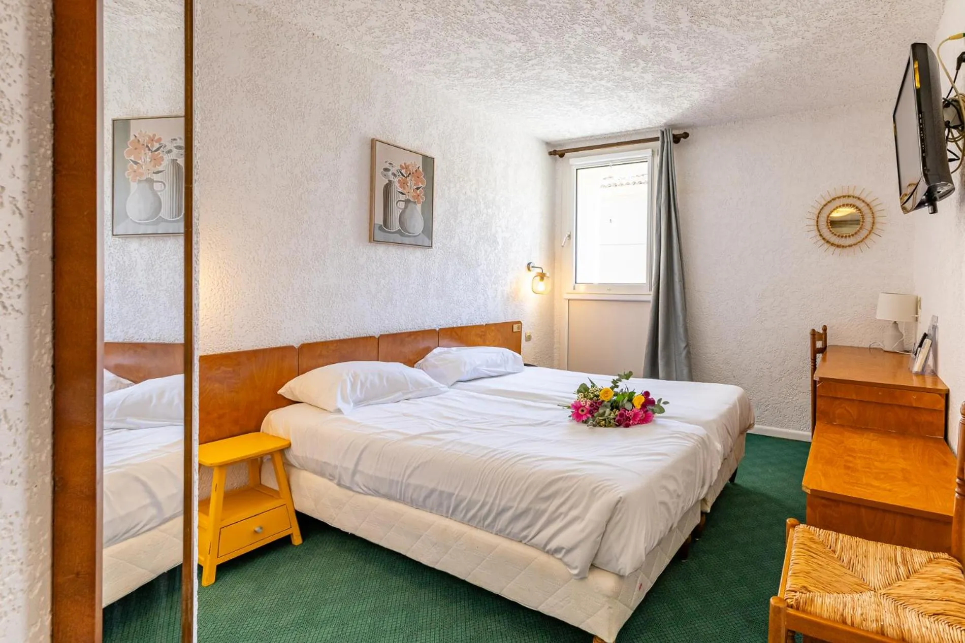 Bed in Logis Heraclee