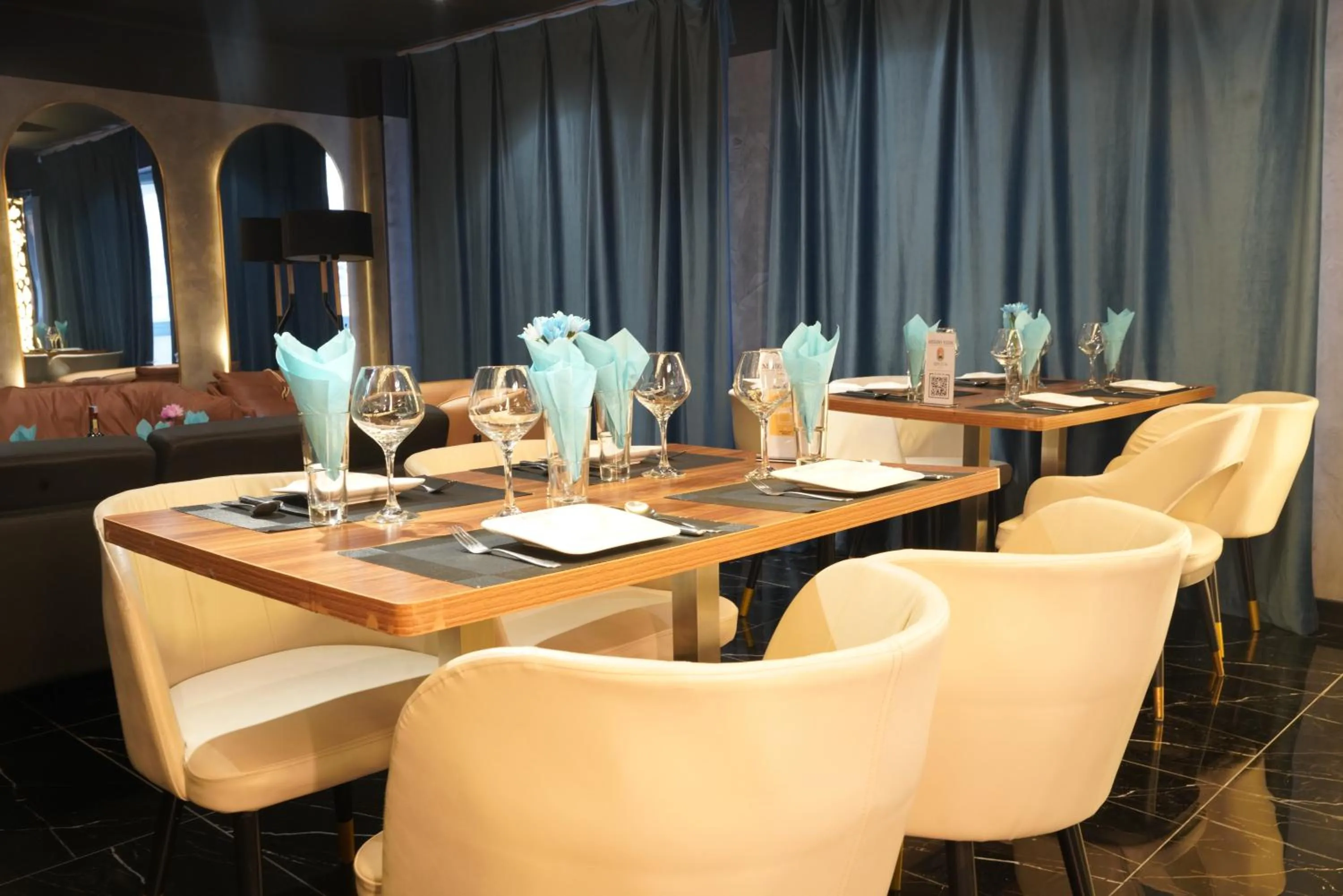 Restaurant/places to eat in Nomado Boutique Hotel