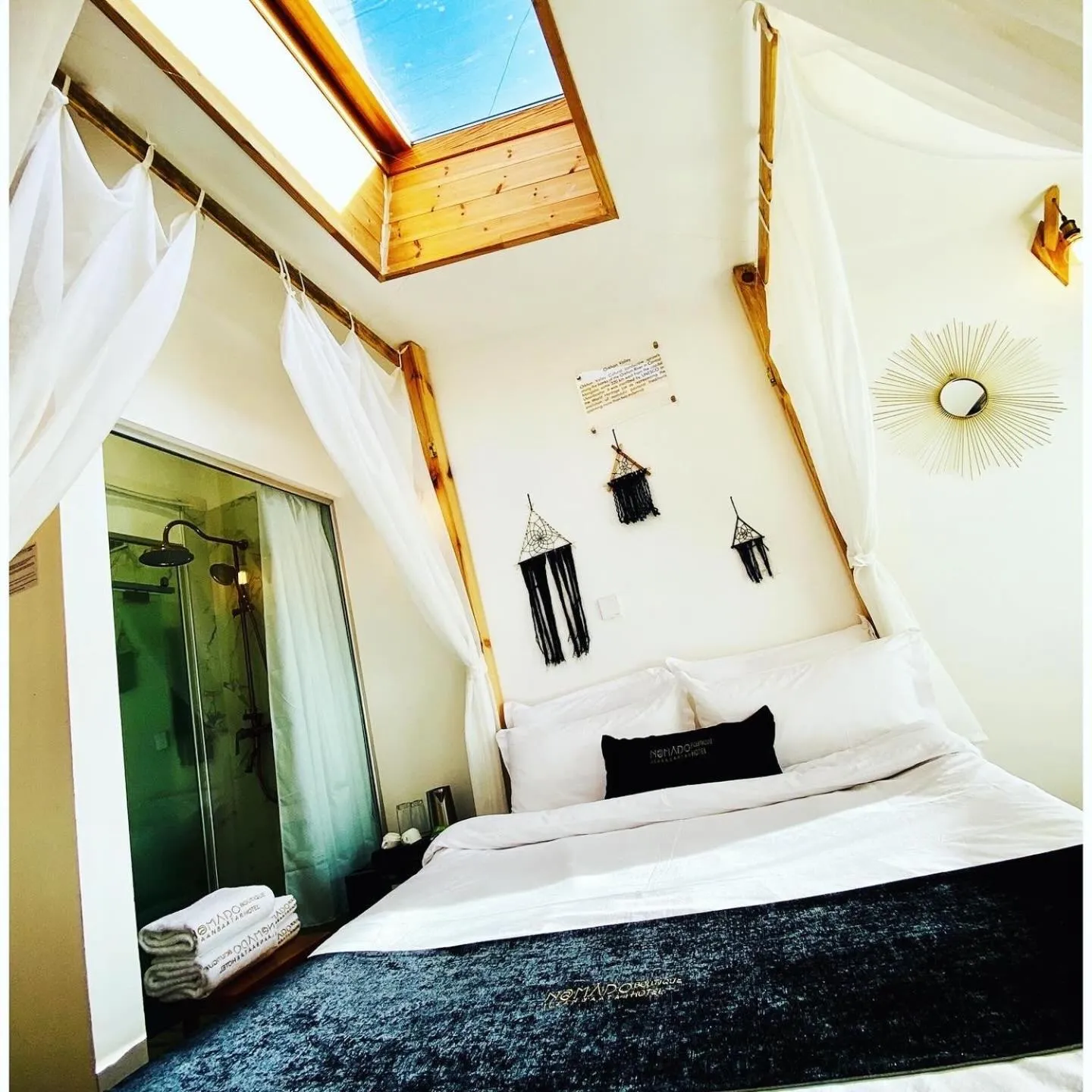 Bed in Nomado Boutique Hotel