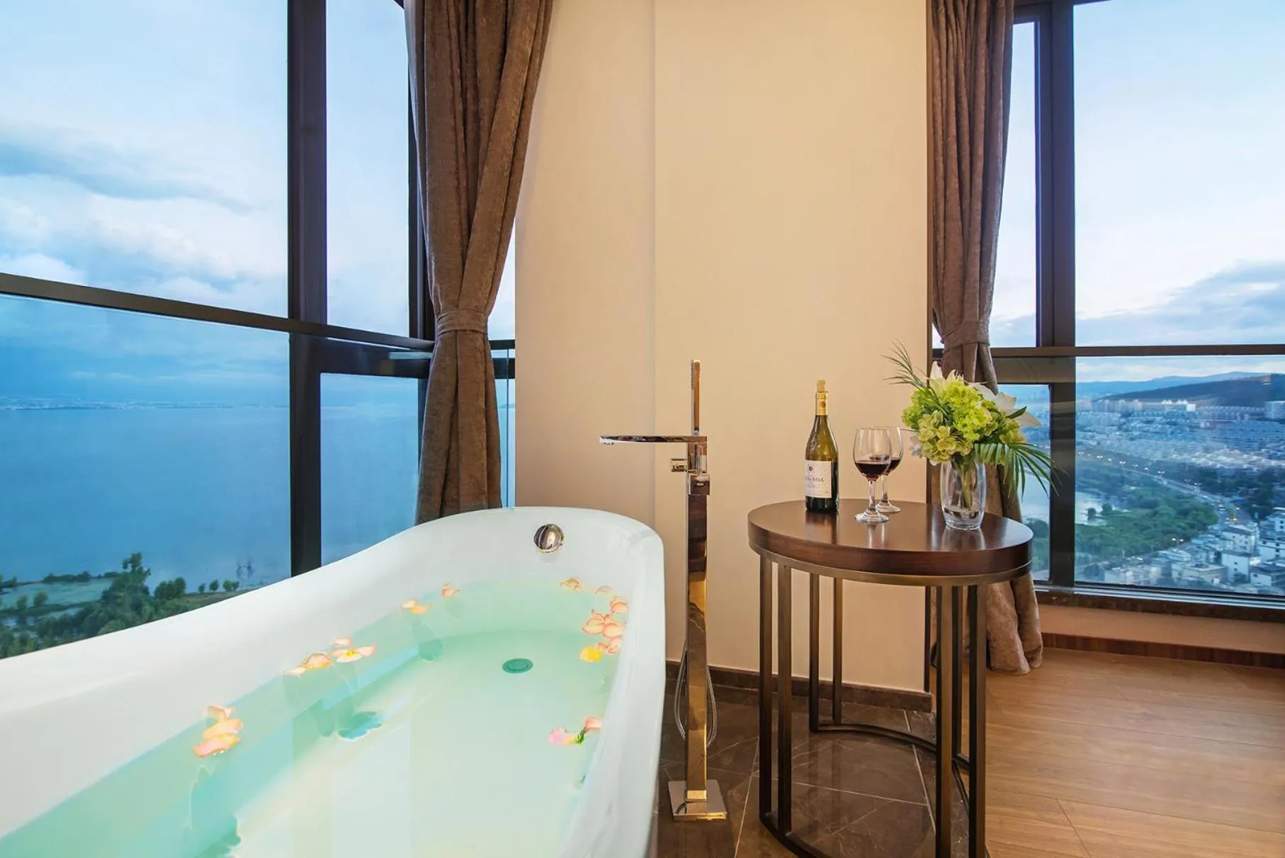 Solarium in Argyle Resort Dali Yueyun