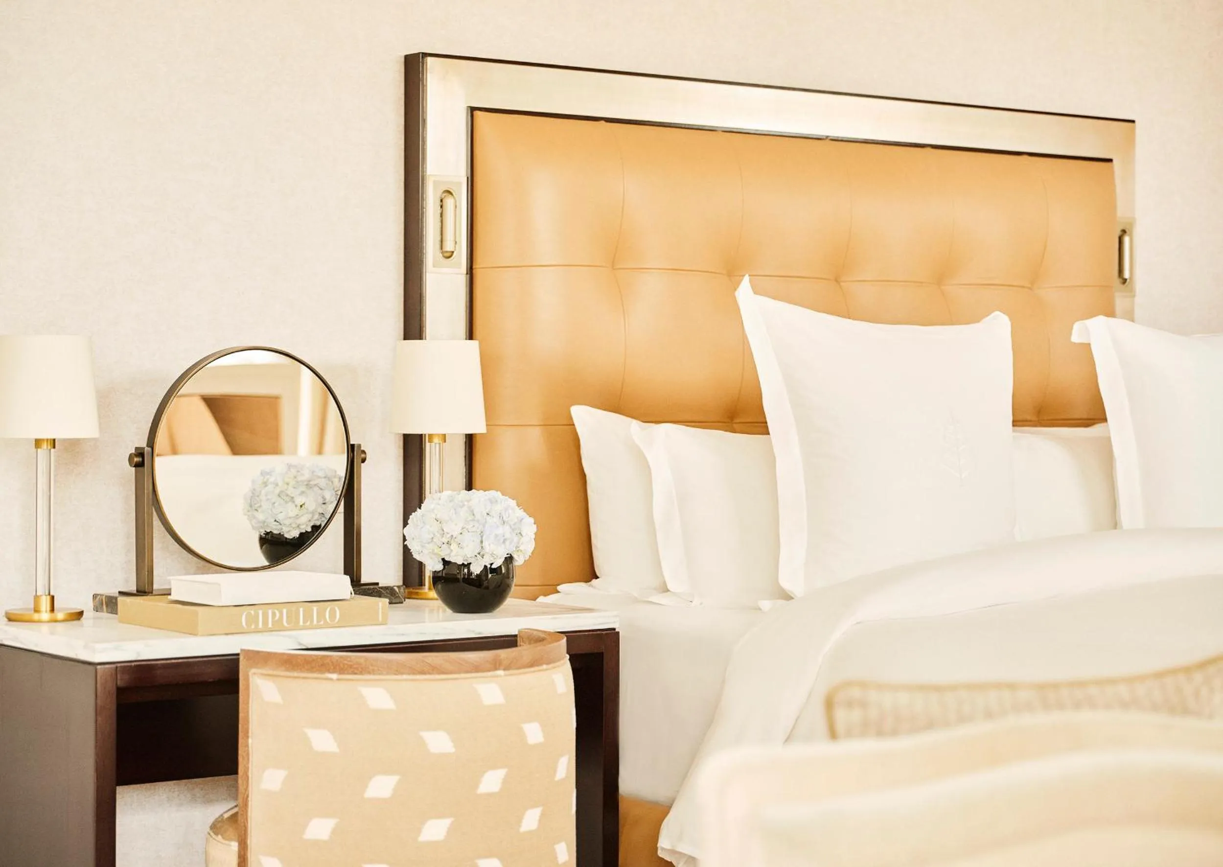 Bedroom, Bed in Four Seasons Hotel Madrid