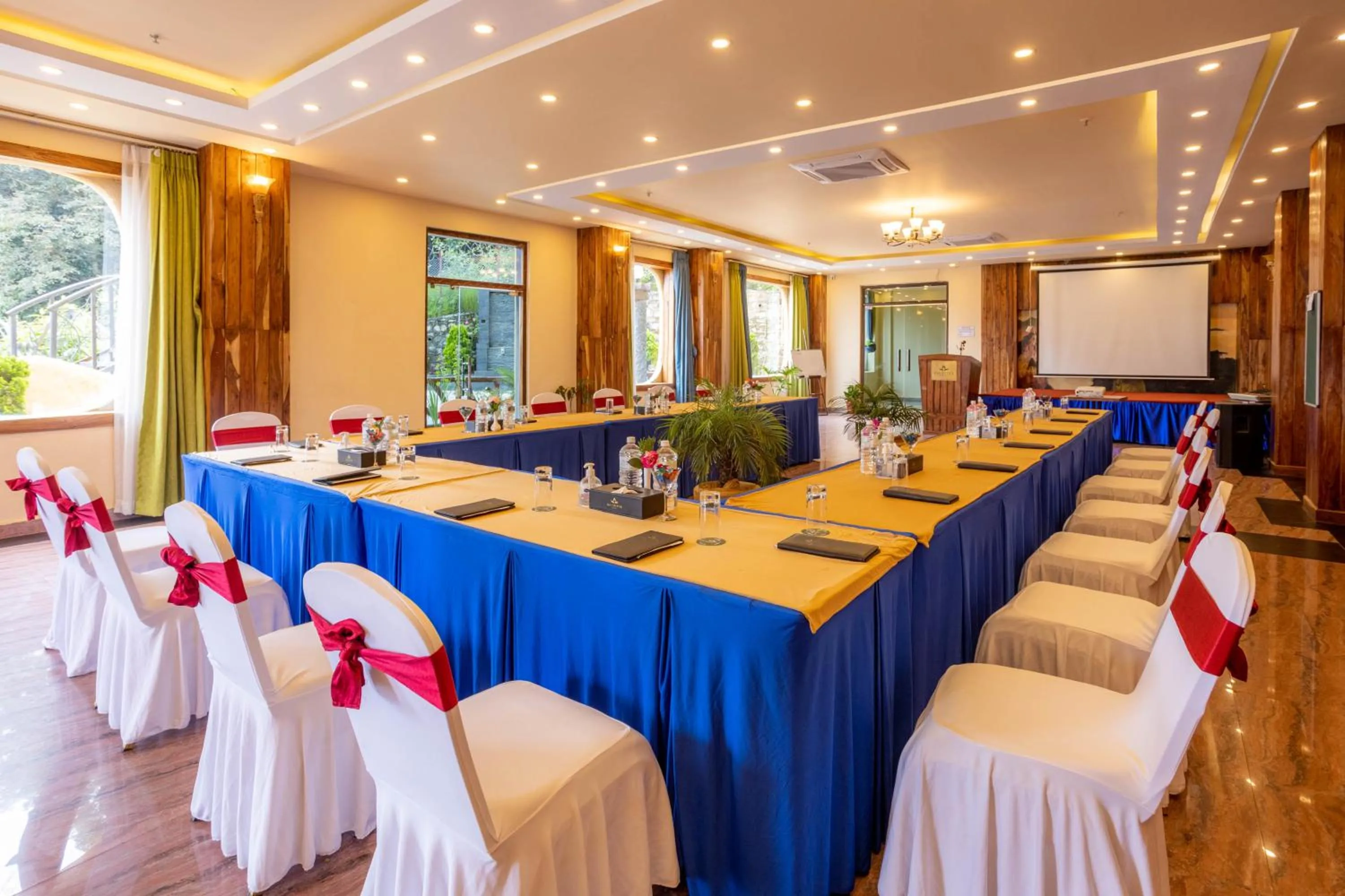 Business facilities in Aagantuk Resort