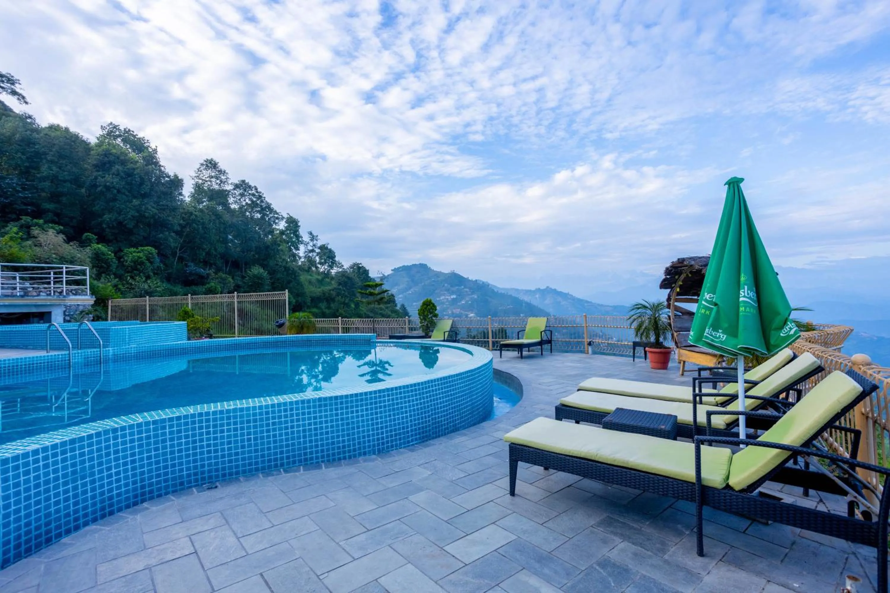 Swimming pool in Aagantuk Resort