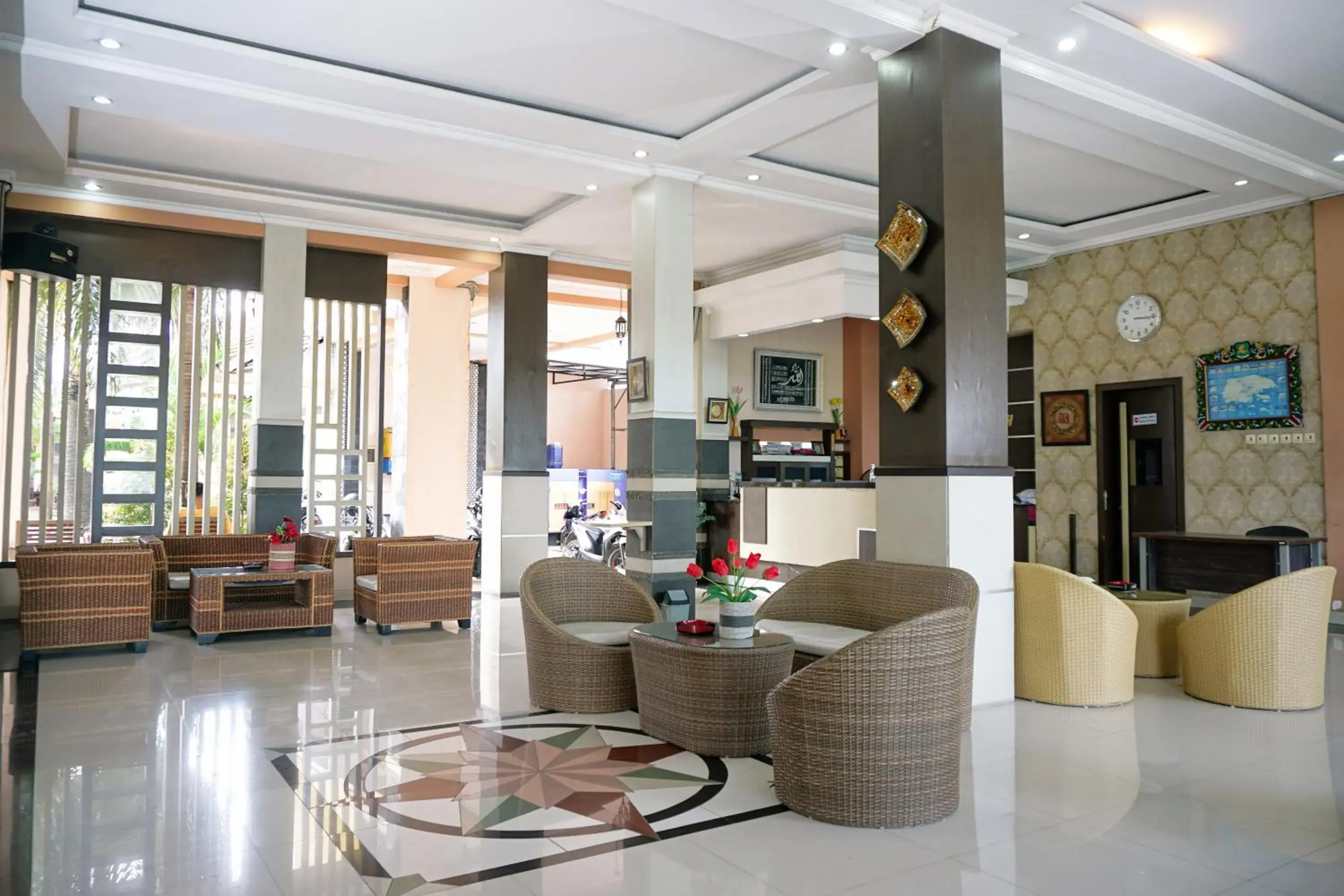 Lobby or reception in Musdalifah Hotel Lobby or reception in Musdalifah Hotel