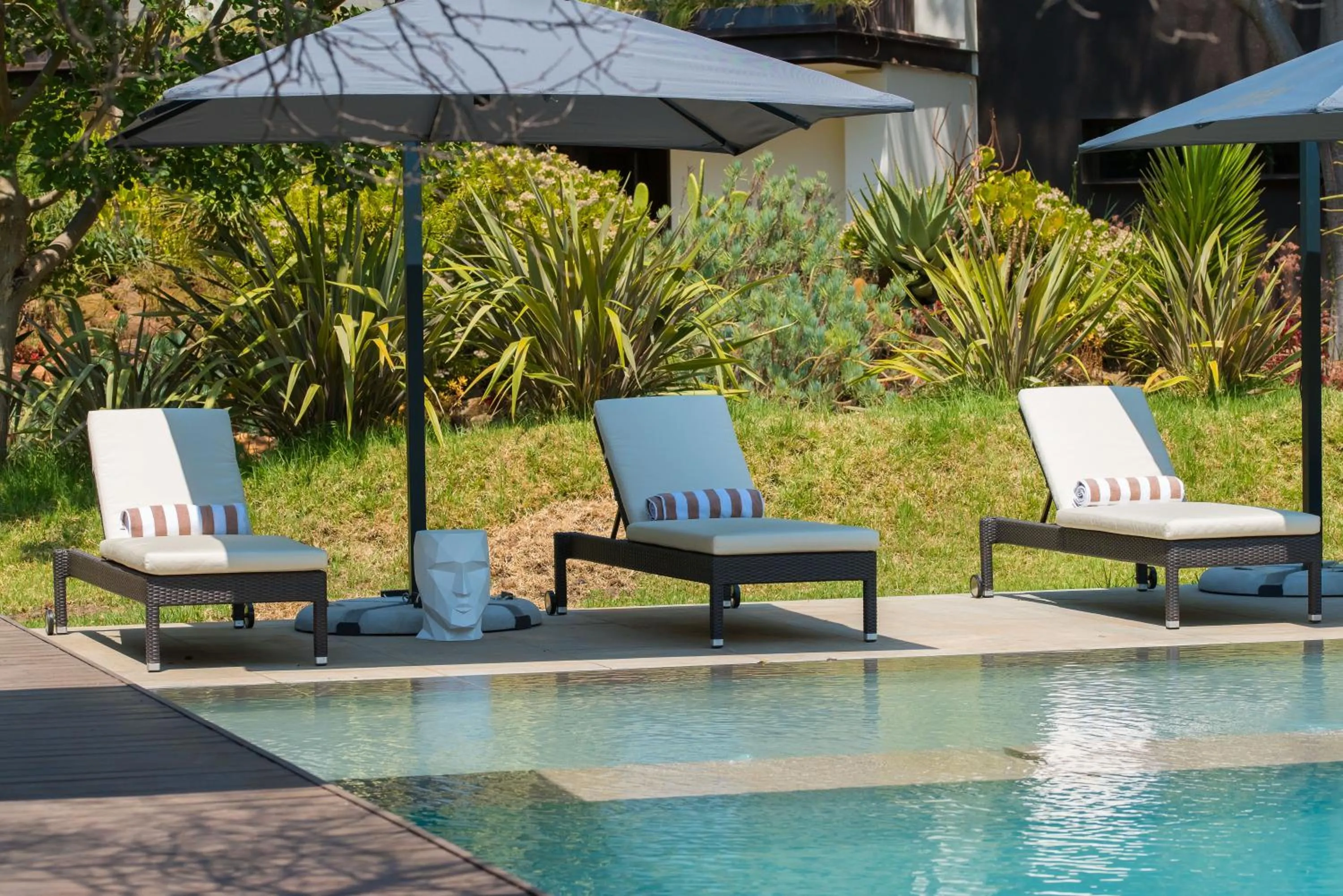 Swimming pool in Vivari Hotel and Spa by Mantis