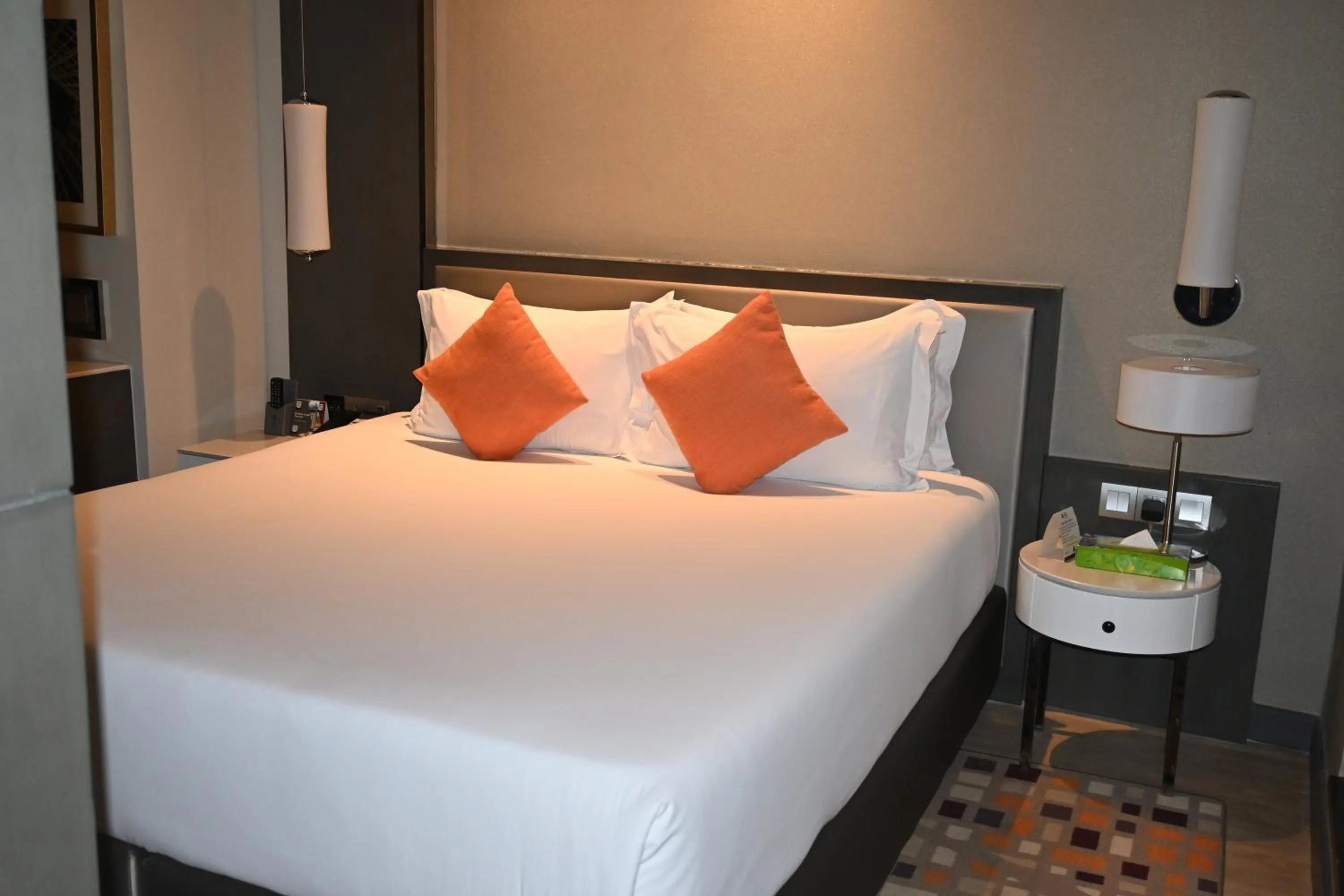 Bed in Best Western Premier Westlands