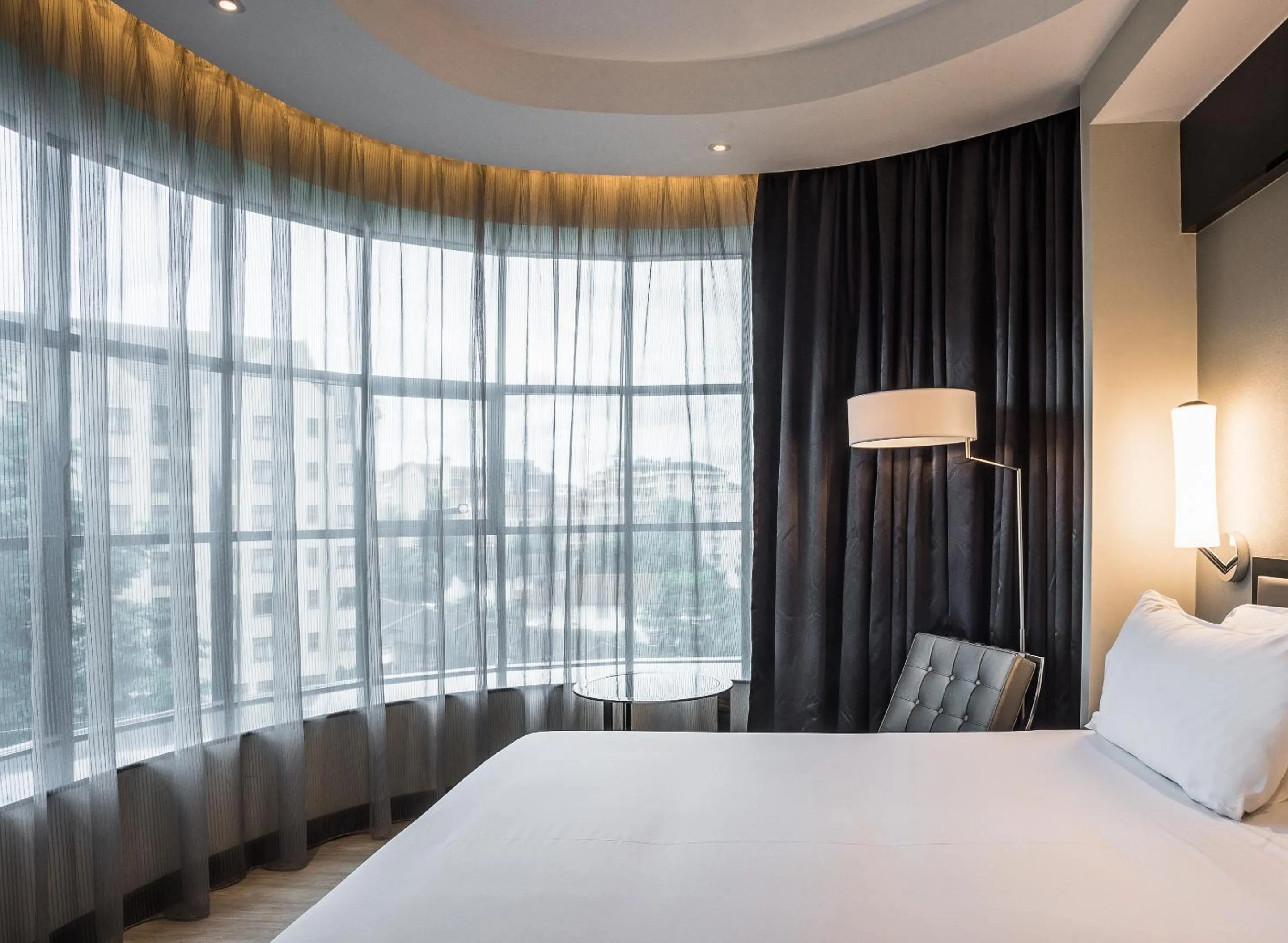 Bed in Best Western Premier Westlands