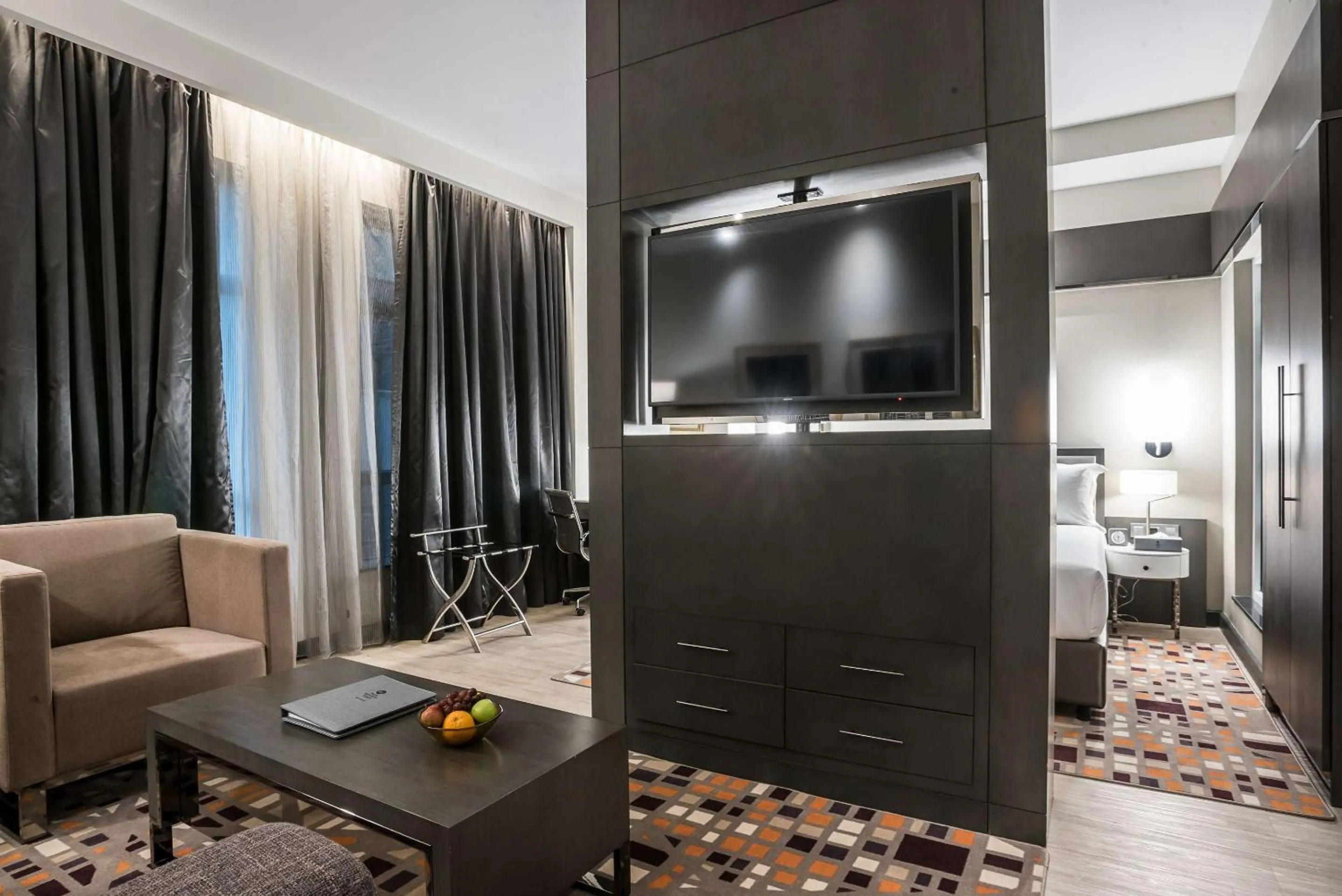 Junior King Suite - single occupancy in Best Western Premier Westlands