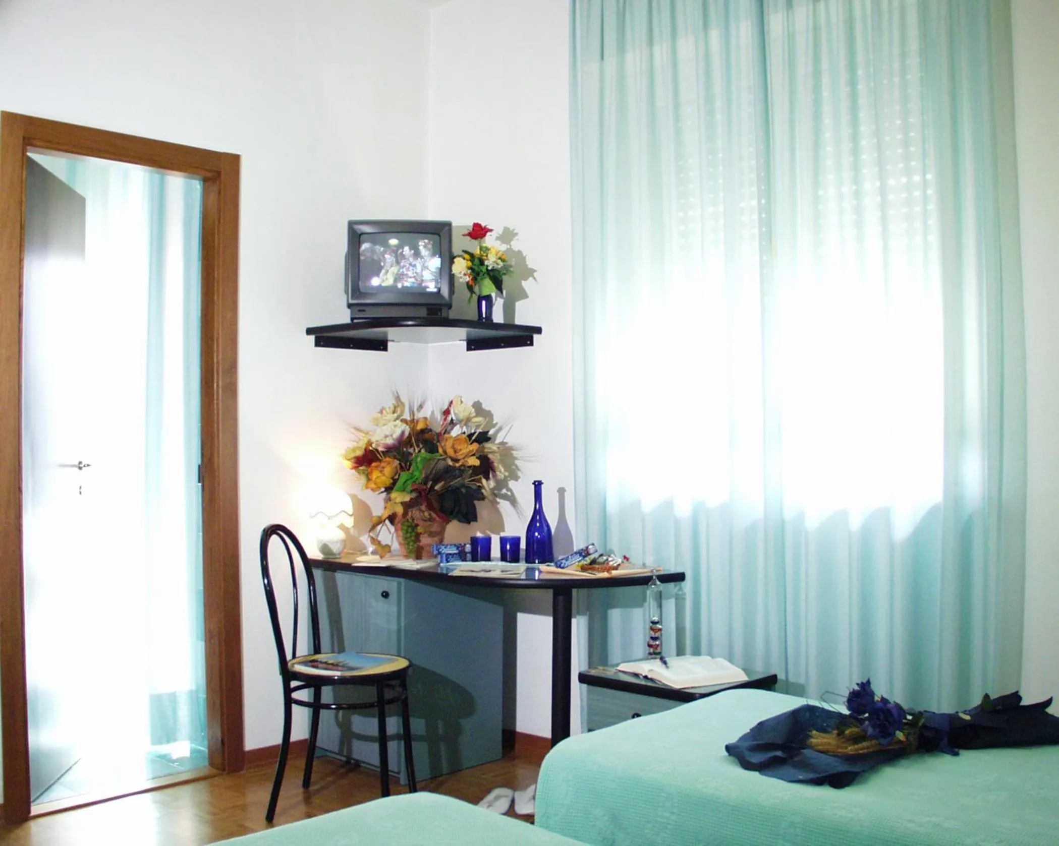 Bedroom, Bed in Hotel Paradiso