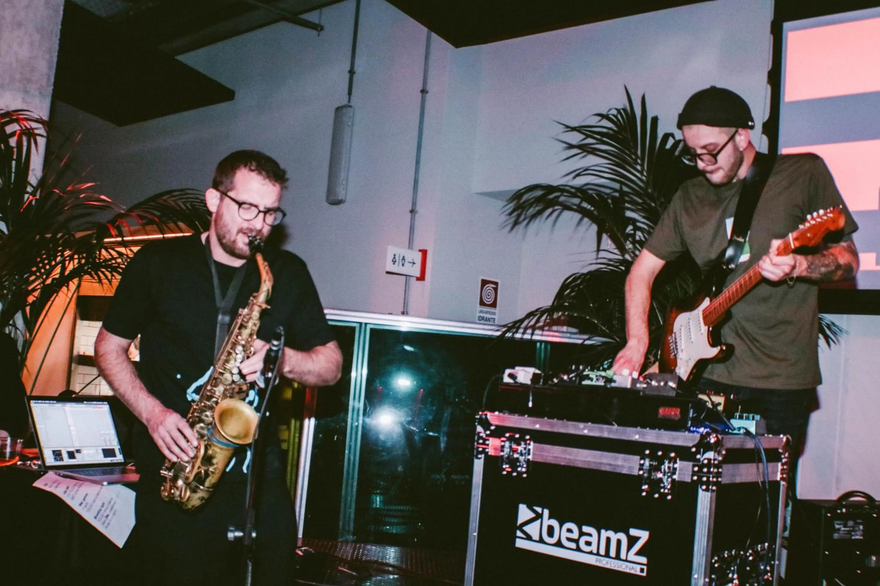 Entertainment in Combo Torino