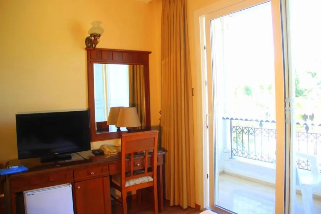 Bed in Altinkaya Holiday Resort