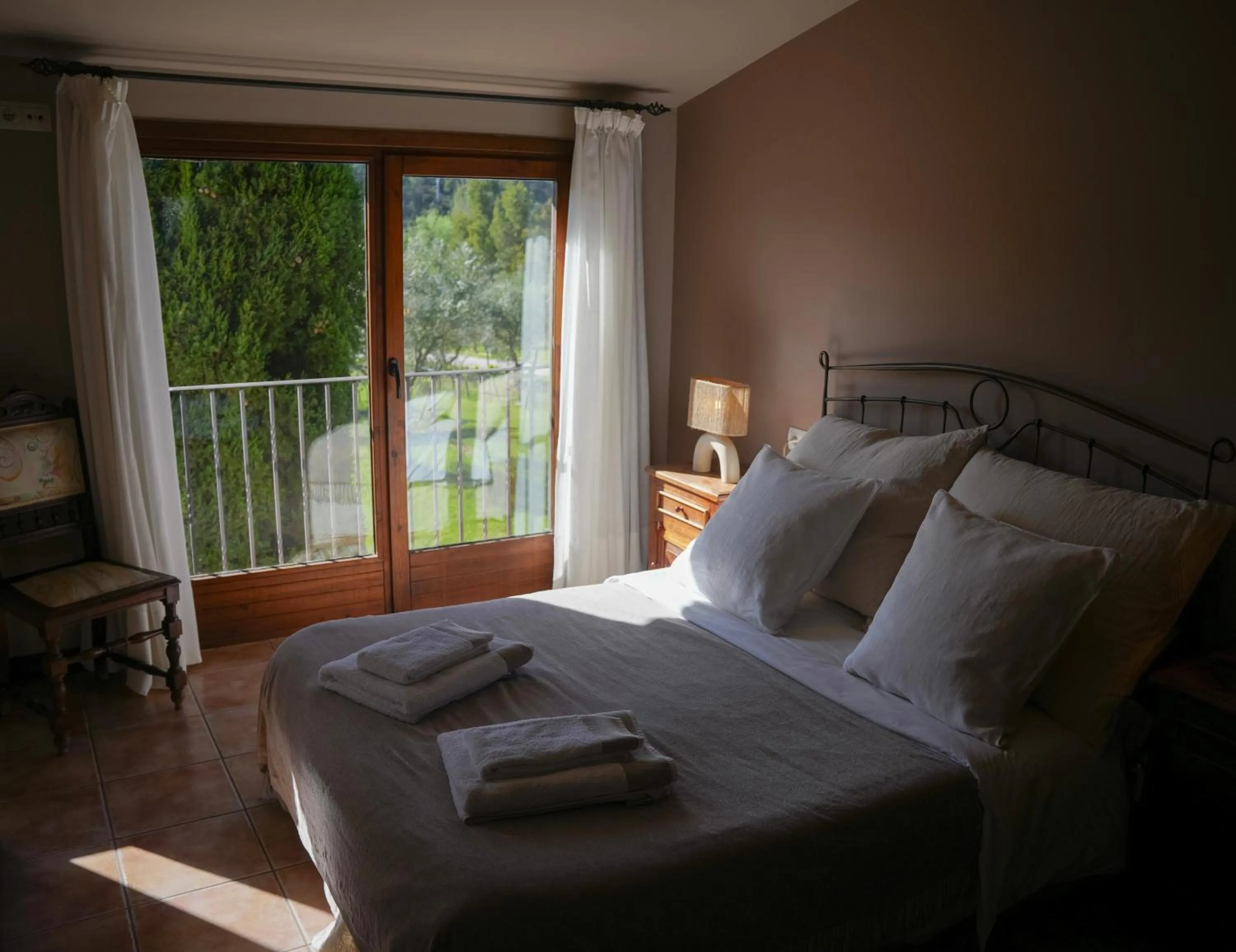 Bed in Hotel Hort De Fortunyo