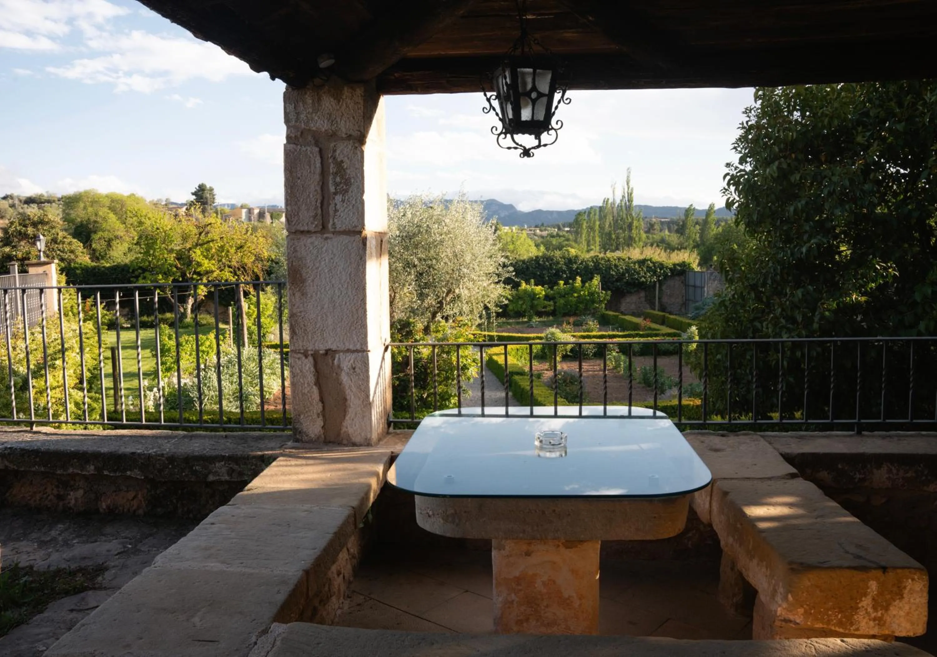 Property building in Hotel Hort De Fortunyo