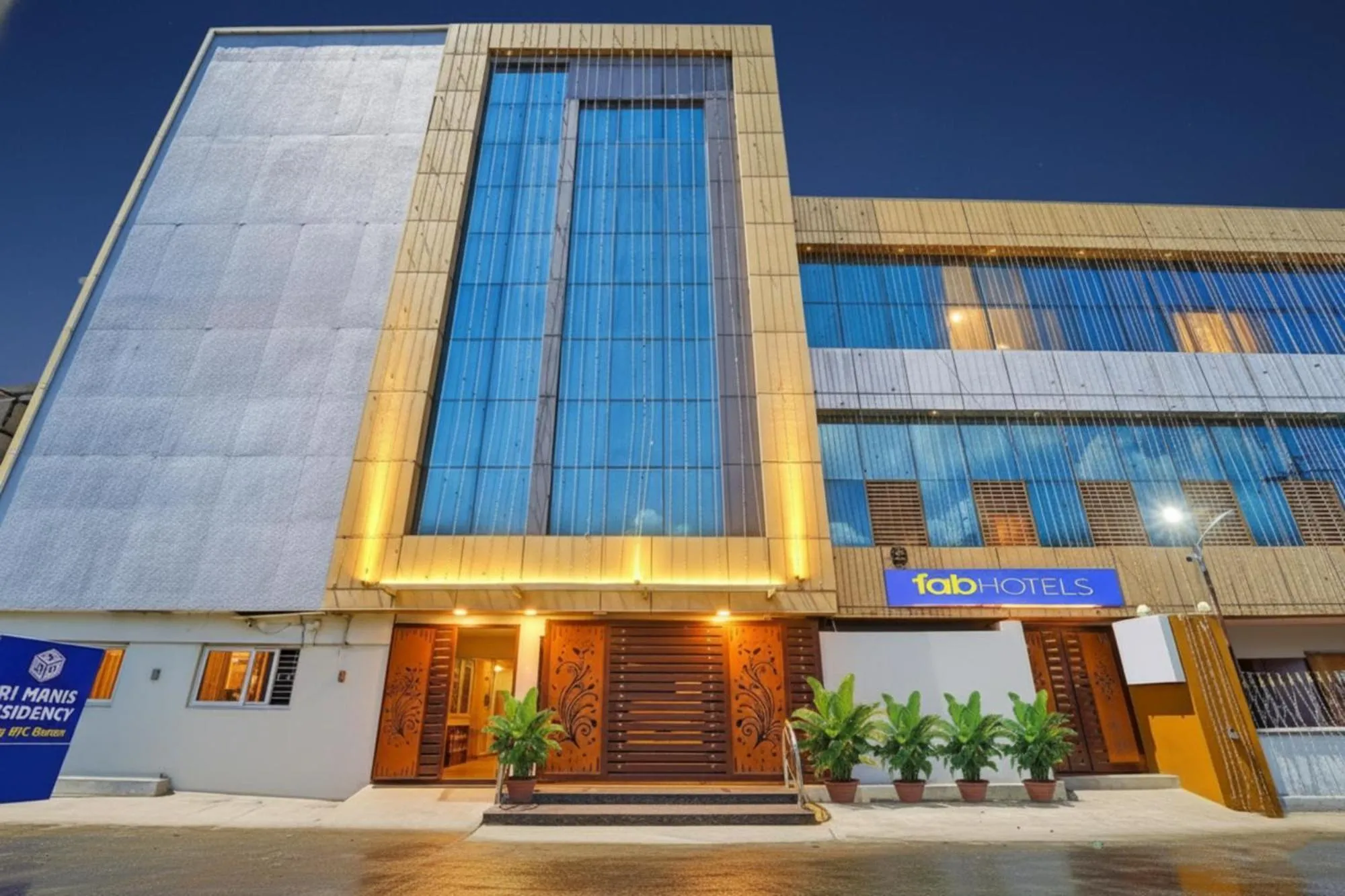 Property building in FabHotel Mani's Residency