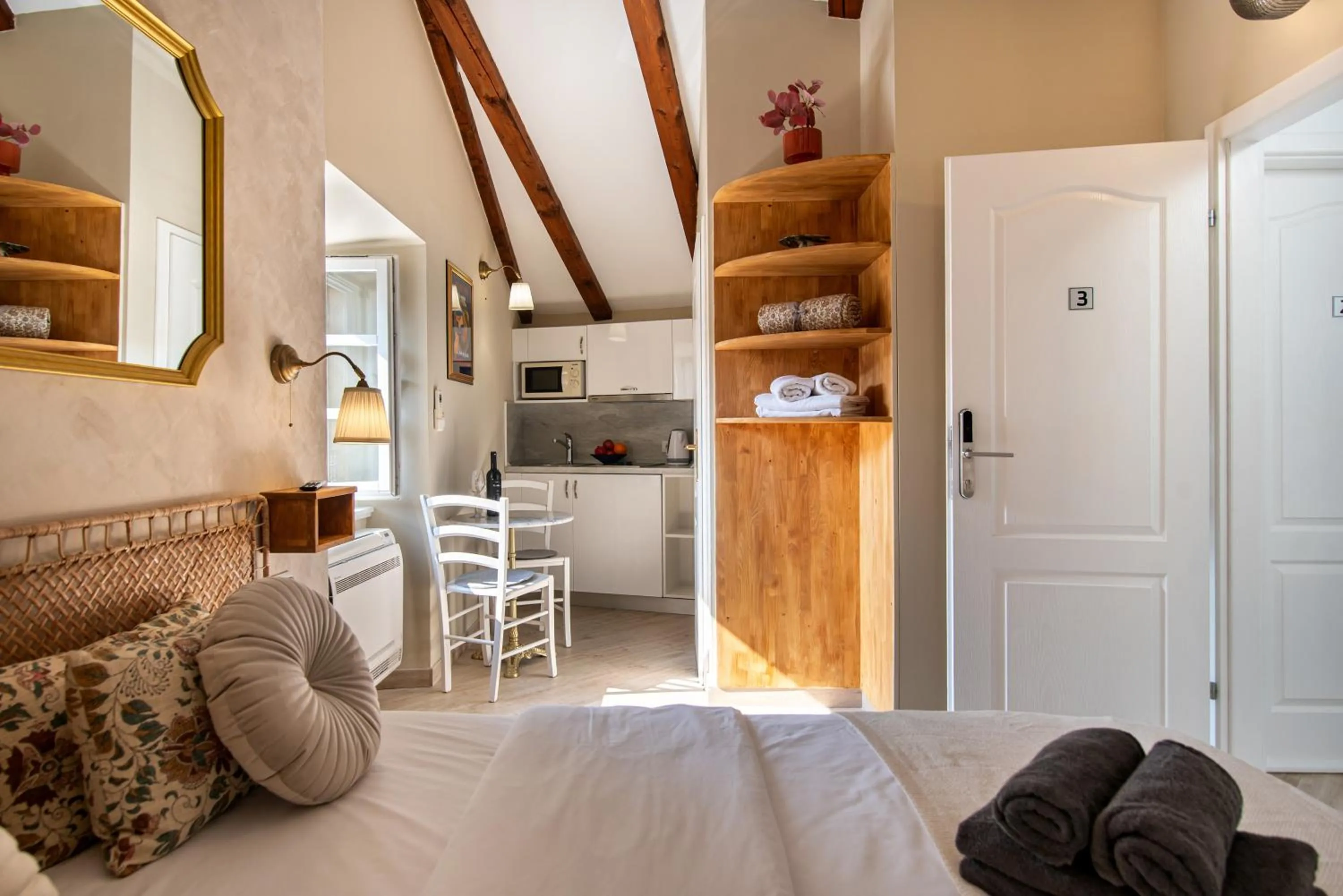 Photo of the whole room, Bed in Ragusa City Walls Apartments