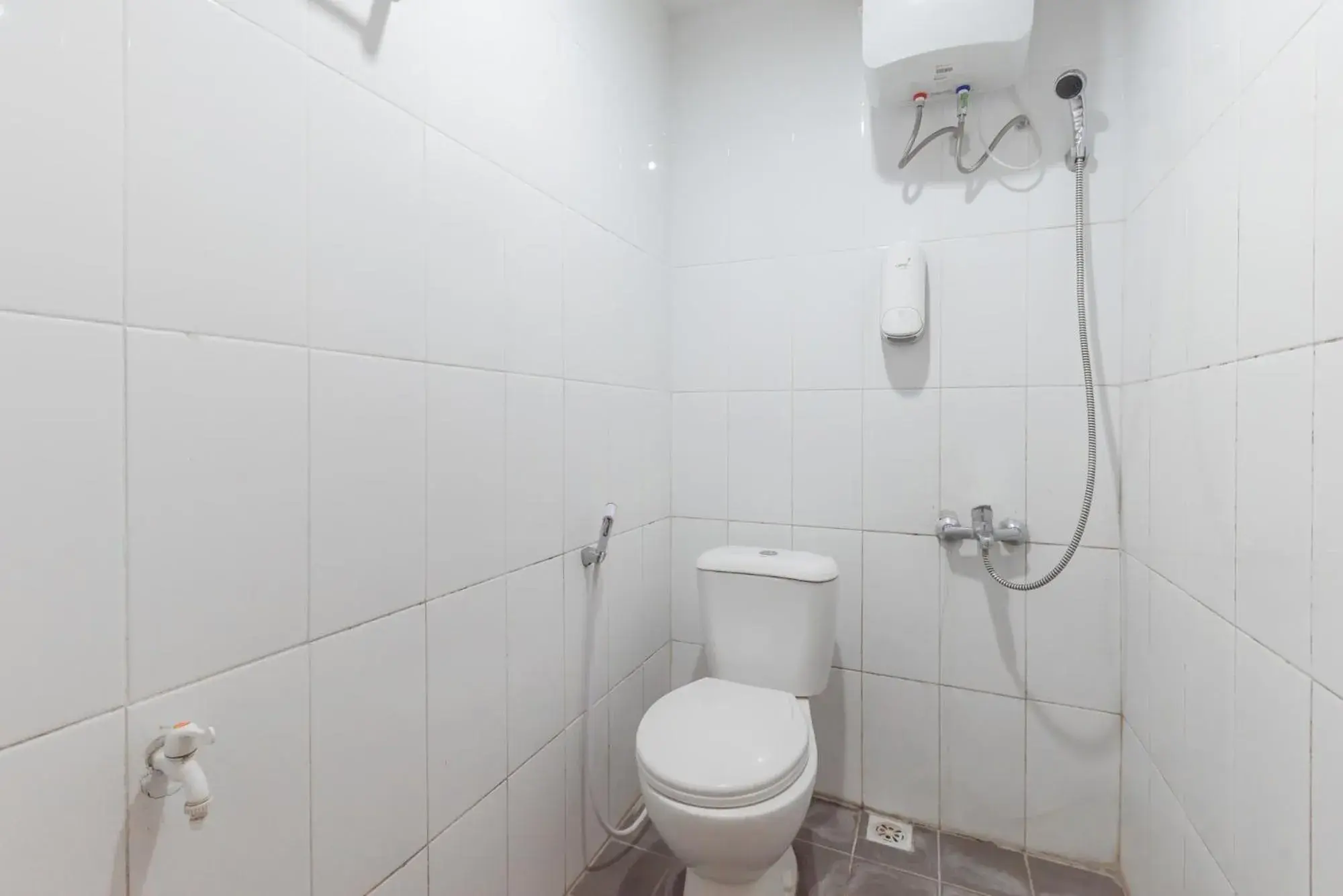 Bathroom in Urbanview Maribaya Lembang Bandung Bathroom in Urbanview Maribaya Lembang Bandung