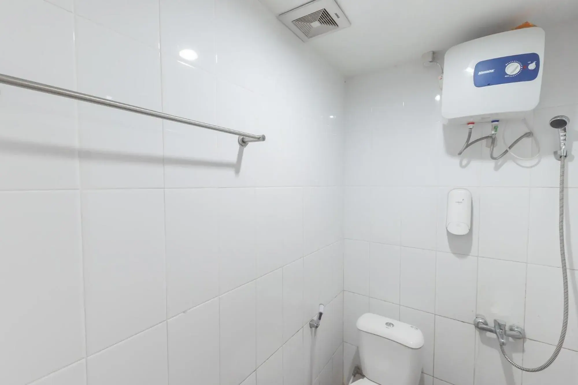 Bathroom in Urbanview Maribaya Lembang Bandung Bathroom in Urbanview Maribaya Lembang Bandung