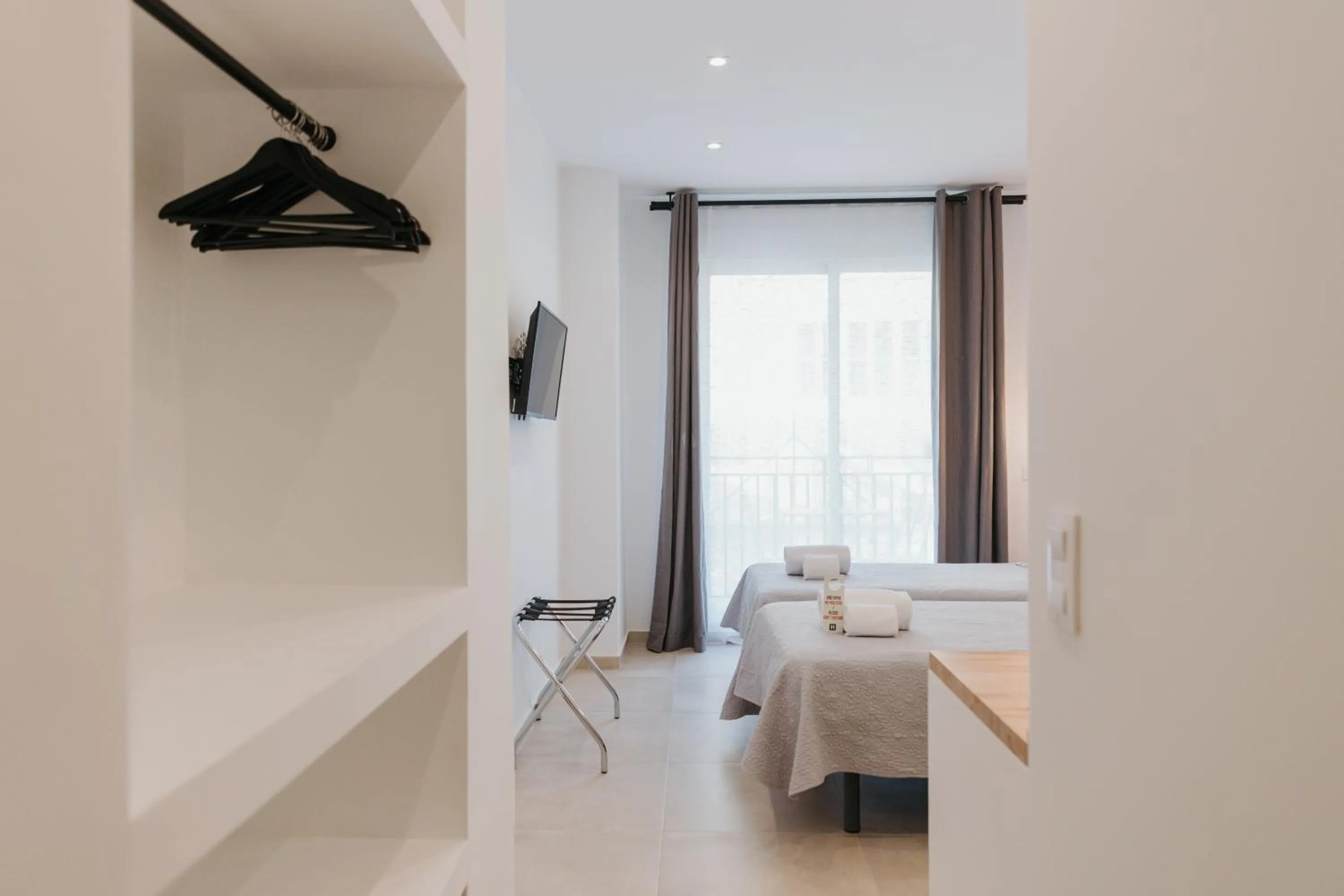 Bed in Hulot B&B Valencia