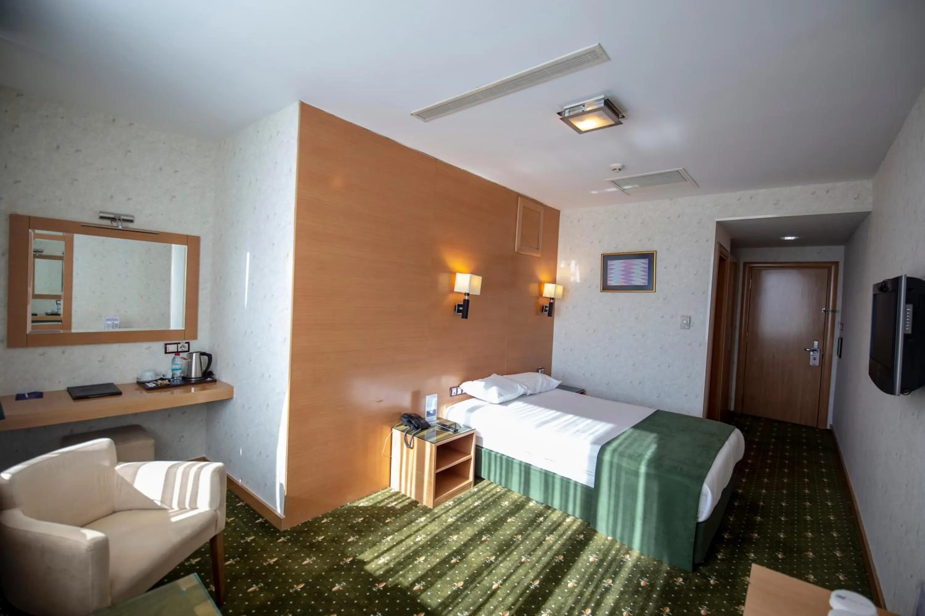 Bed in Gaziantep Plaza Hotel