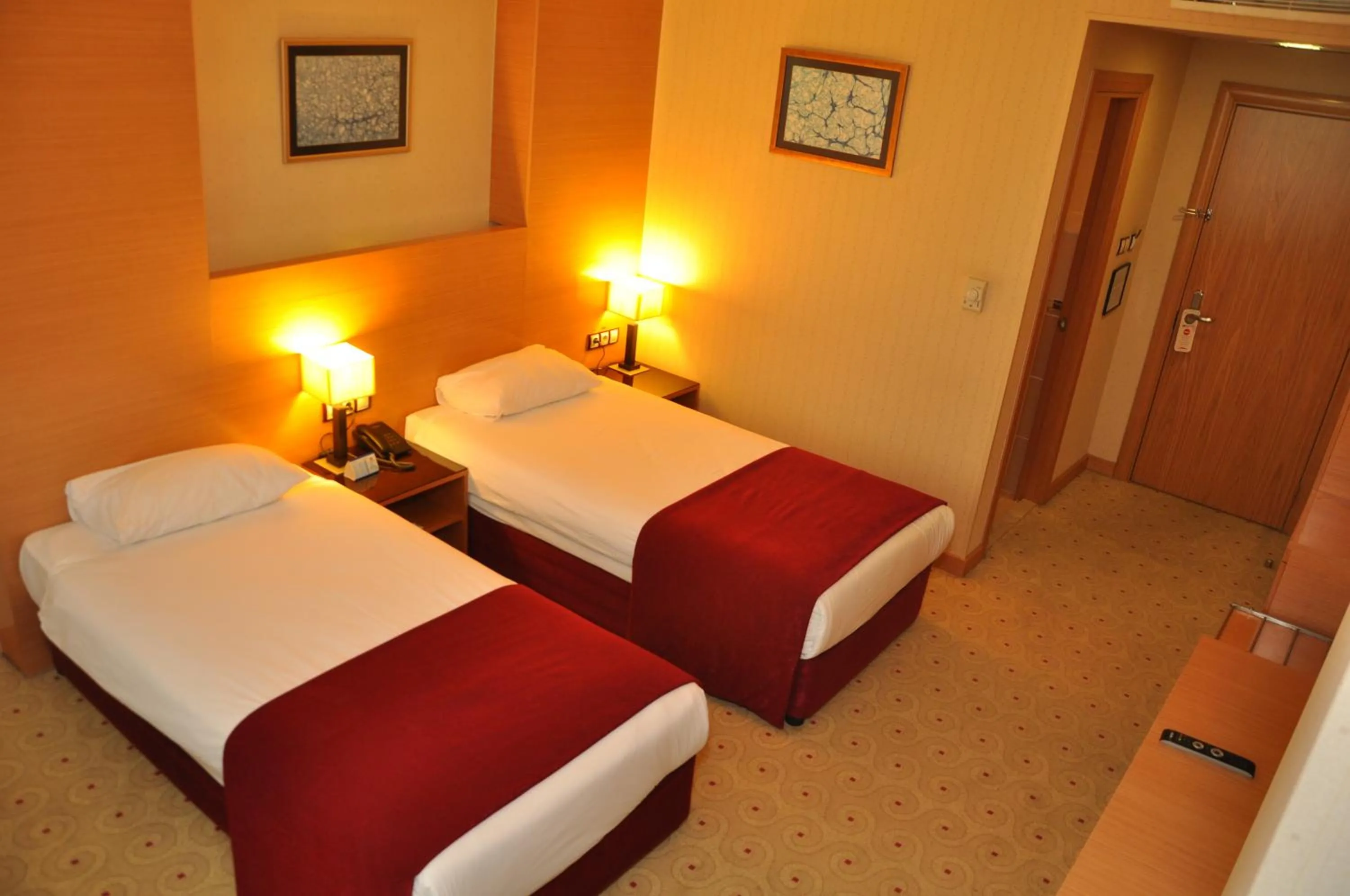 Bed in Gaziantep Plaza Hotel