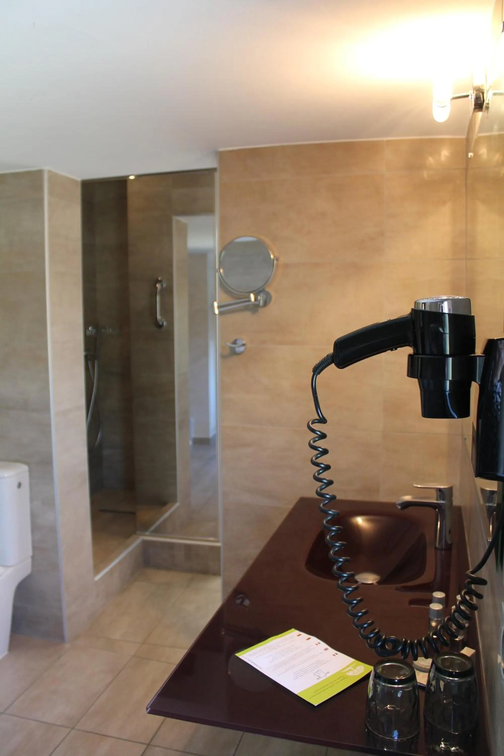 Bathroom in Auberge Du Roua