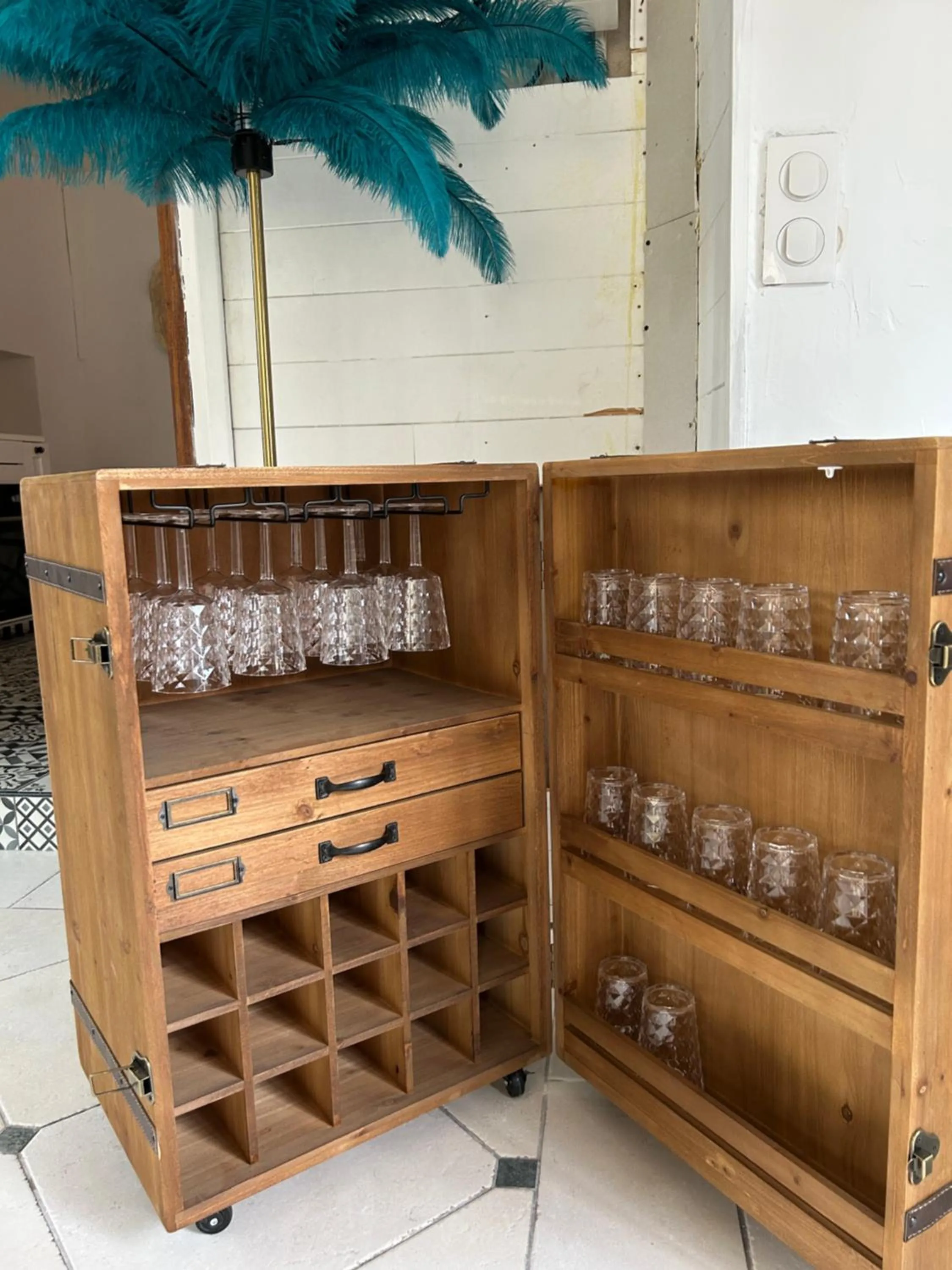 Breakfast in Hôtel L'Escale Au Soleil