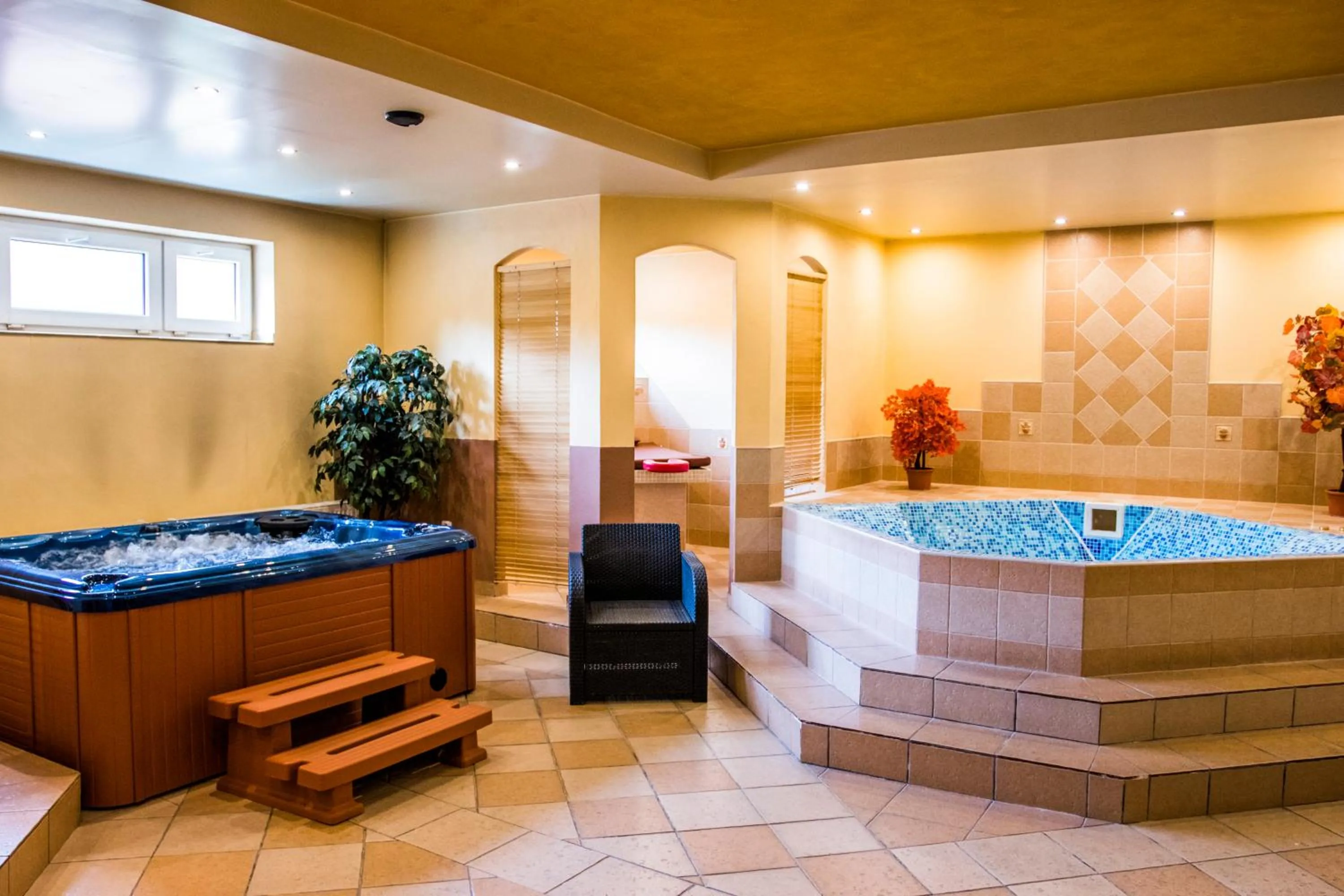 Hot Tub in Hotel Kamei