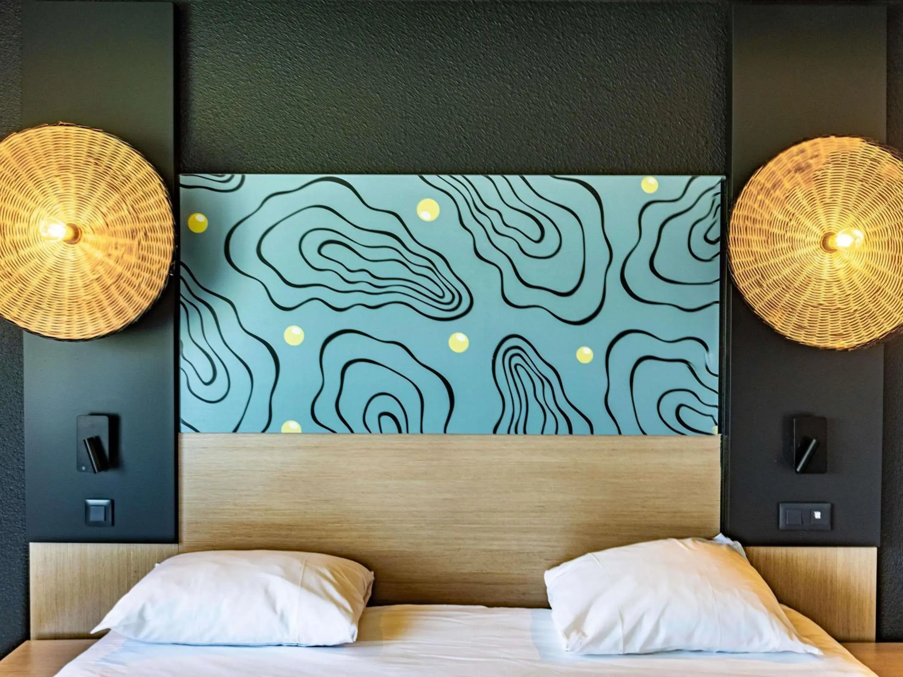 Bedroom, Bed in ibis Styles Marennes d'Oléron Bedroom, Bed in ibis Styles Marennes d'Oléron