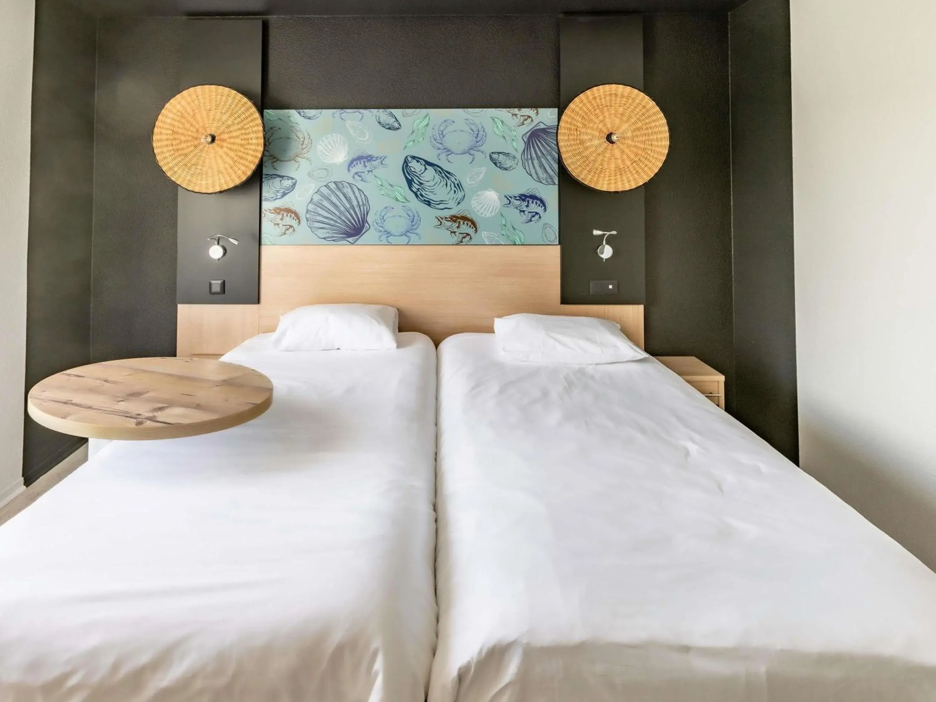 Bedroom, Bed in ibis Styles Marennes d'Oléron Bedroom, Bed in ibis Styles Marennes d'Oléron