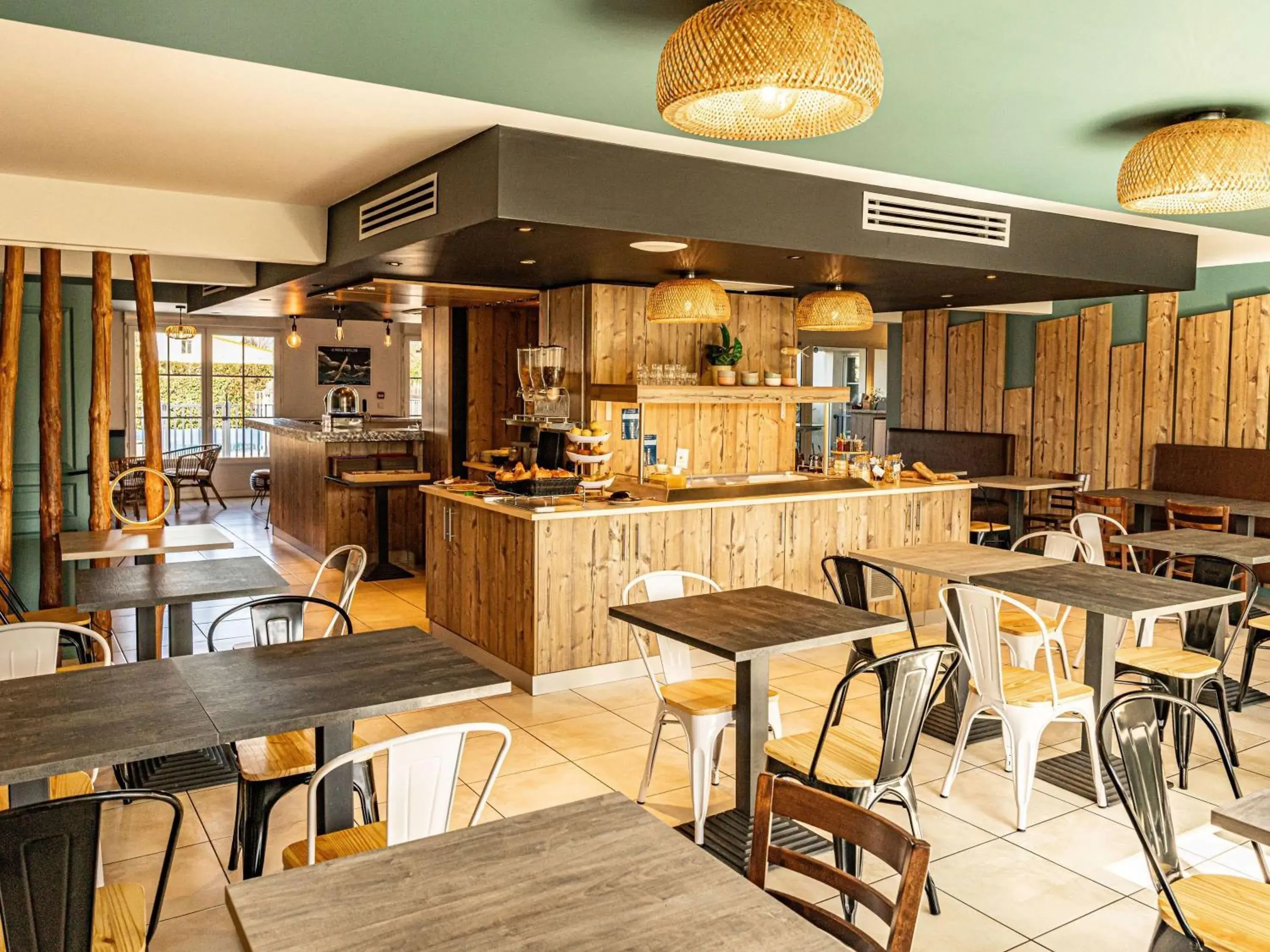 Restaurant/places to eat in ibis Styles Marennes d'Oléron Restaurant/places to eat in ibis Styles Marennes d'Oléron