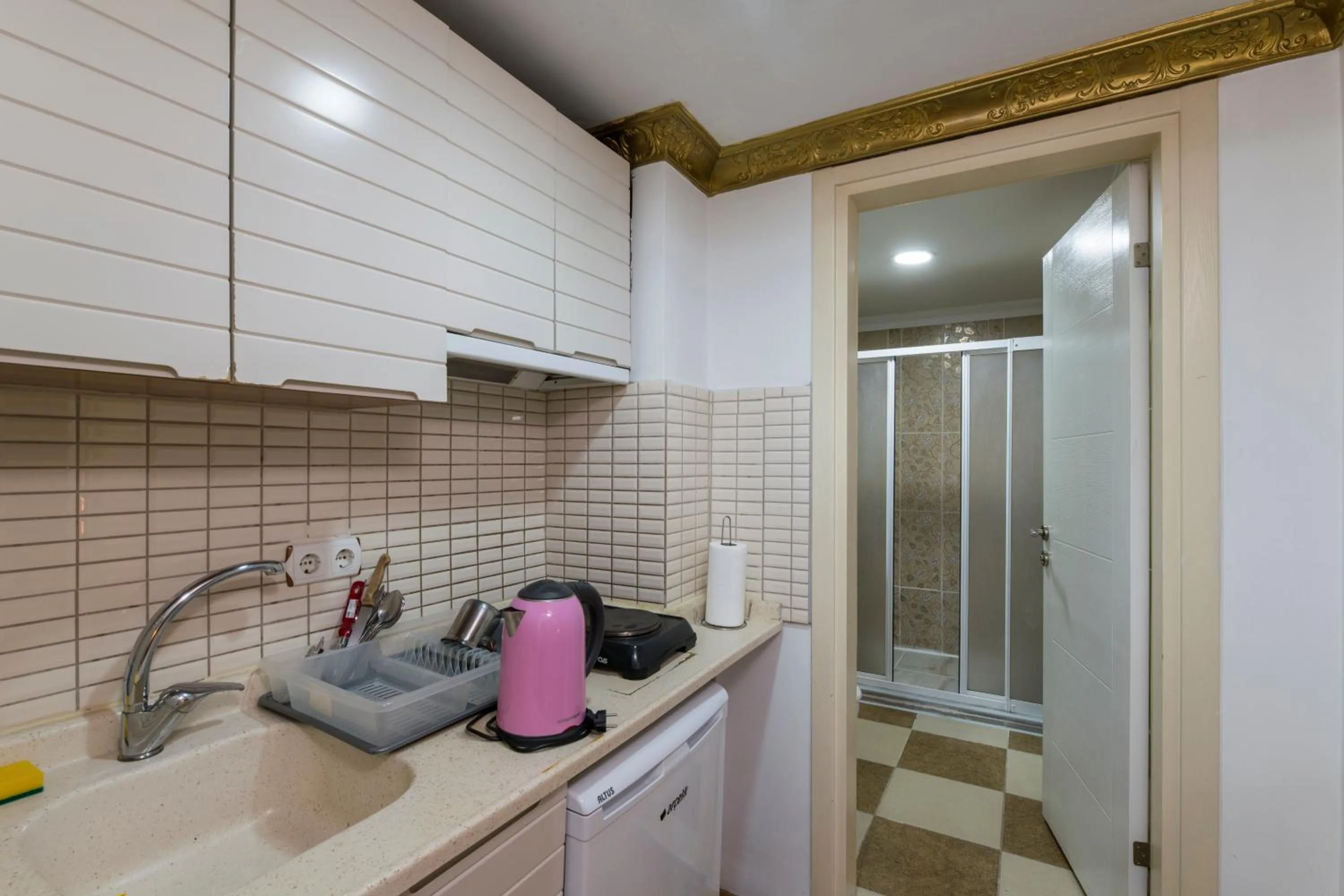 Shower in Punto Suite