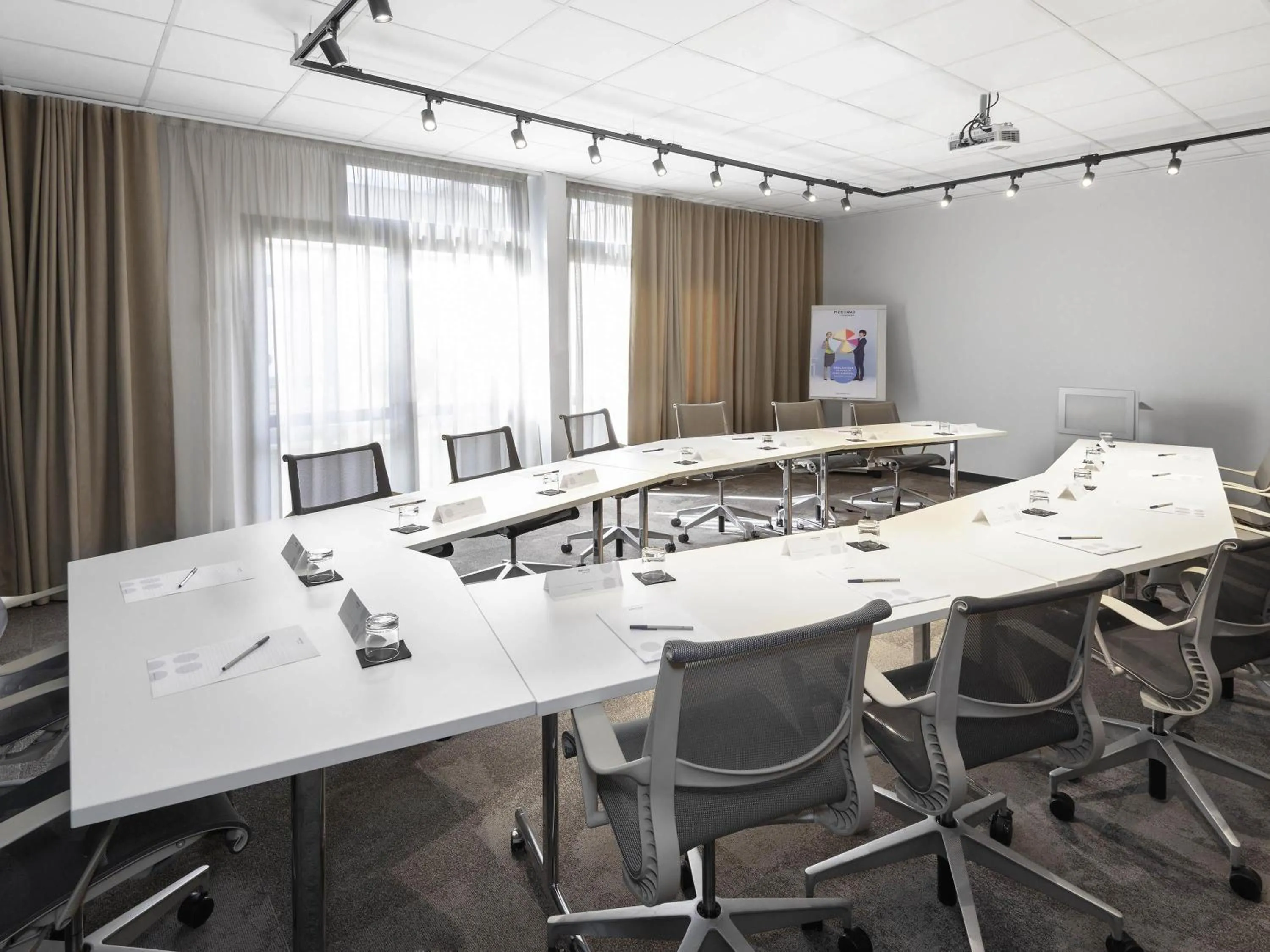 Meeting/conference room in Novotel Blois Centre Val De Loire