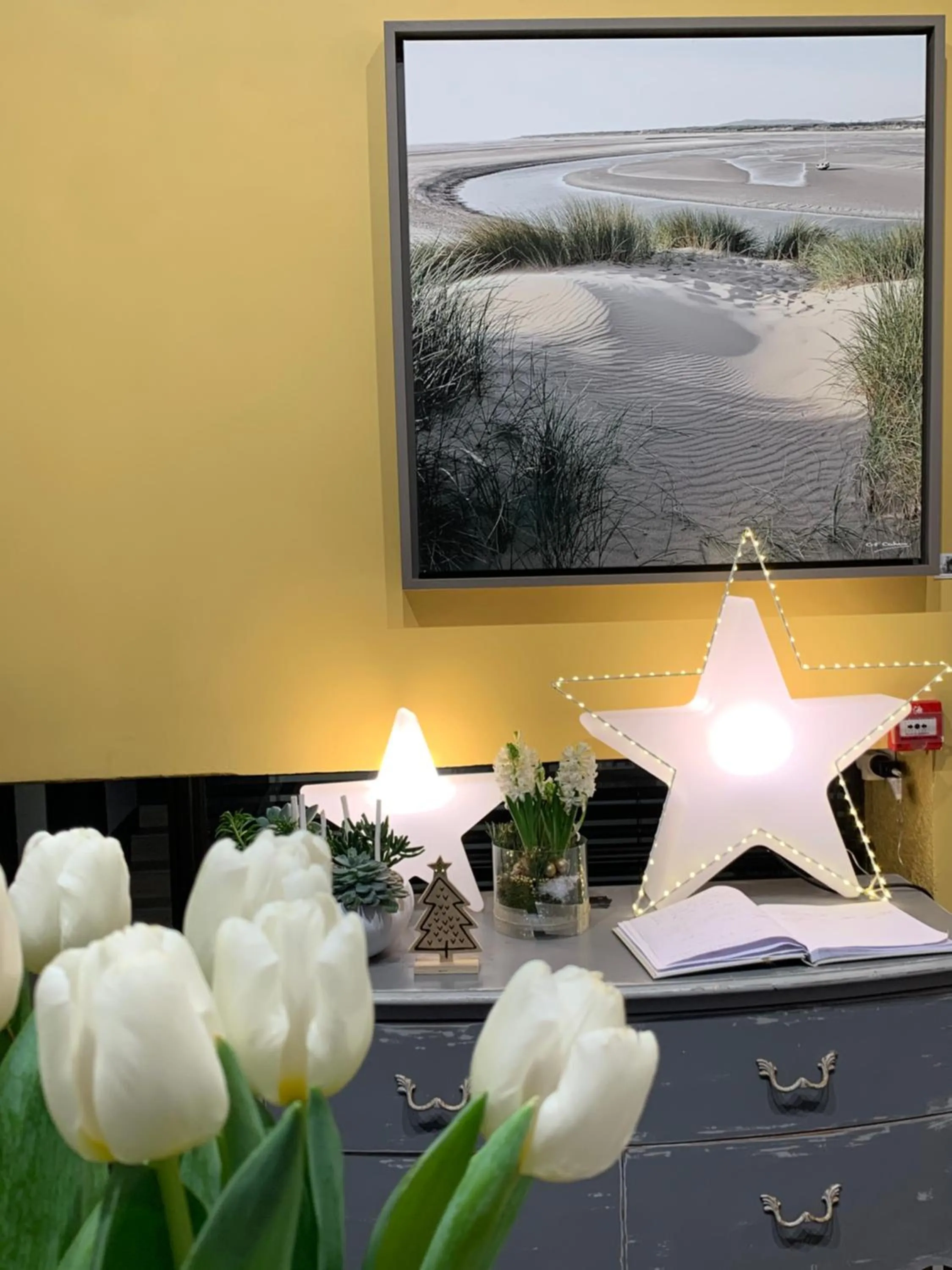 Facade/entrance in Hotel Les Embruns