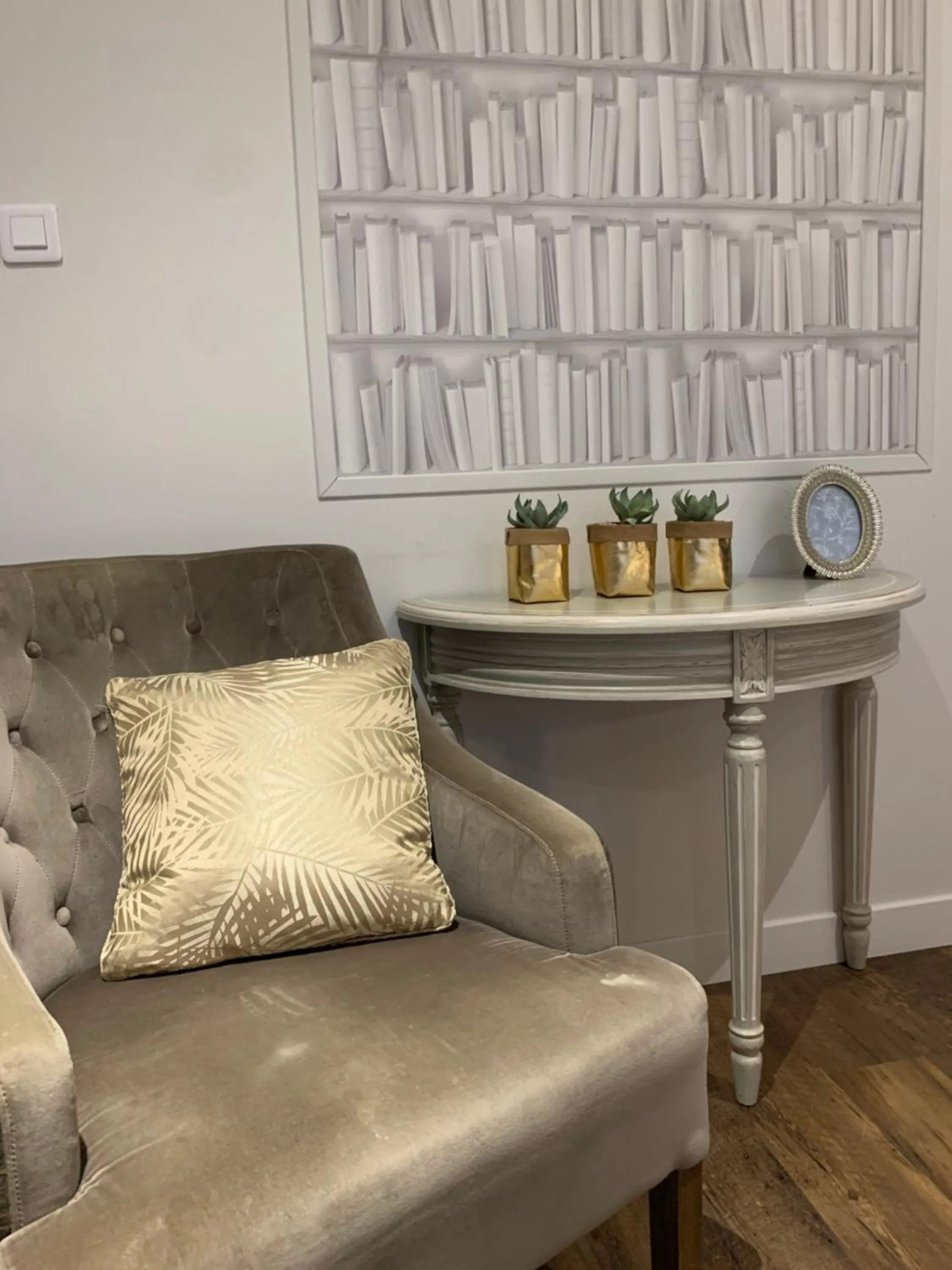 Living room in Hotel Les Embruns