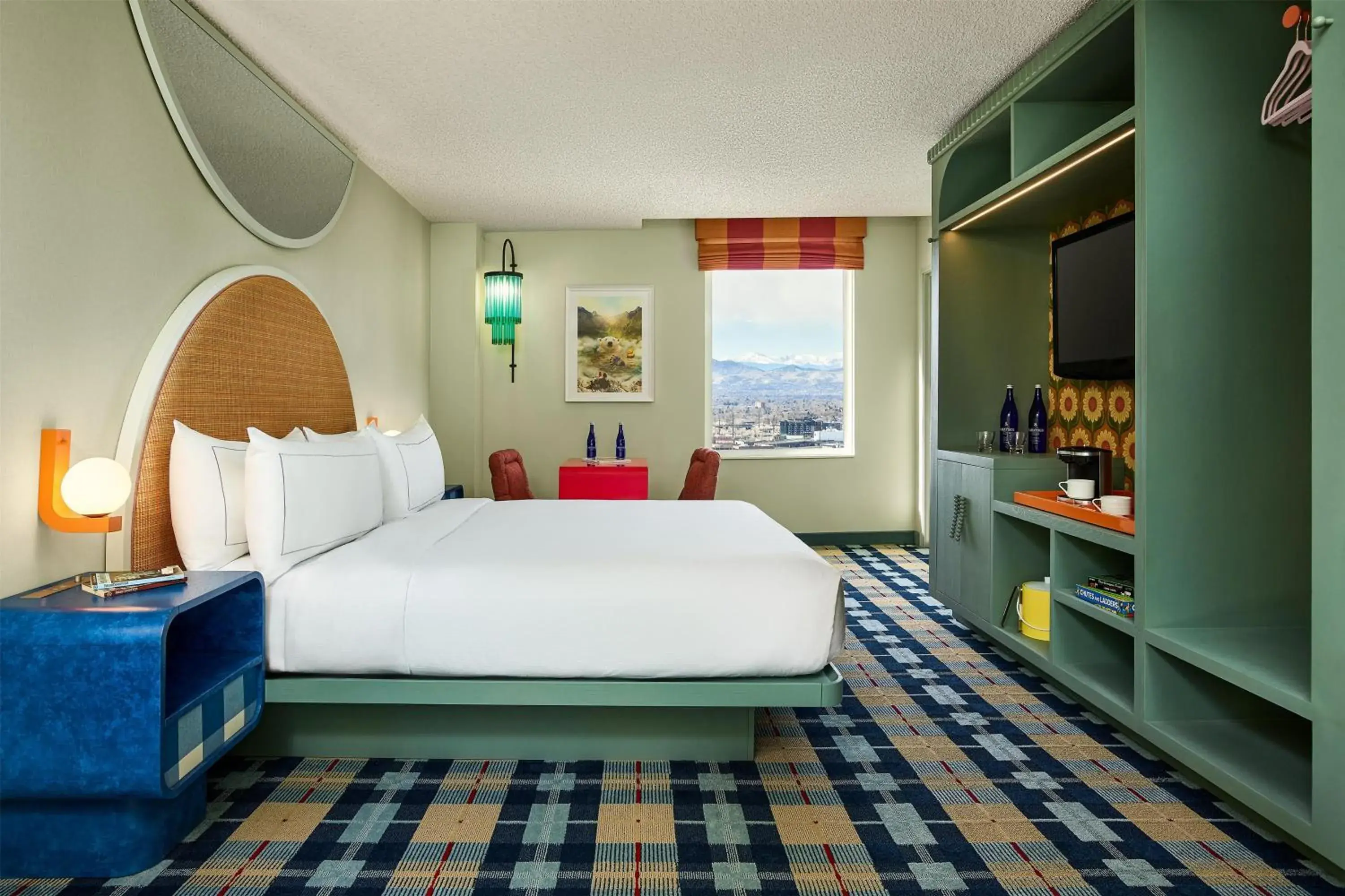 Deluxe King Room with Sofa Bed in the Curtis Denver - A DoubleTree by Hilton Hotel Deluxe King Room with Sofa Bed in the Curtis Denver - A DoubleTree by Hilton Hotel