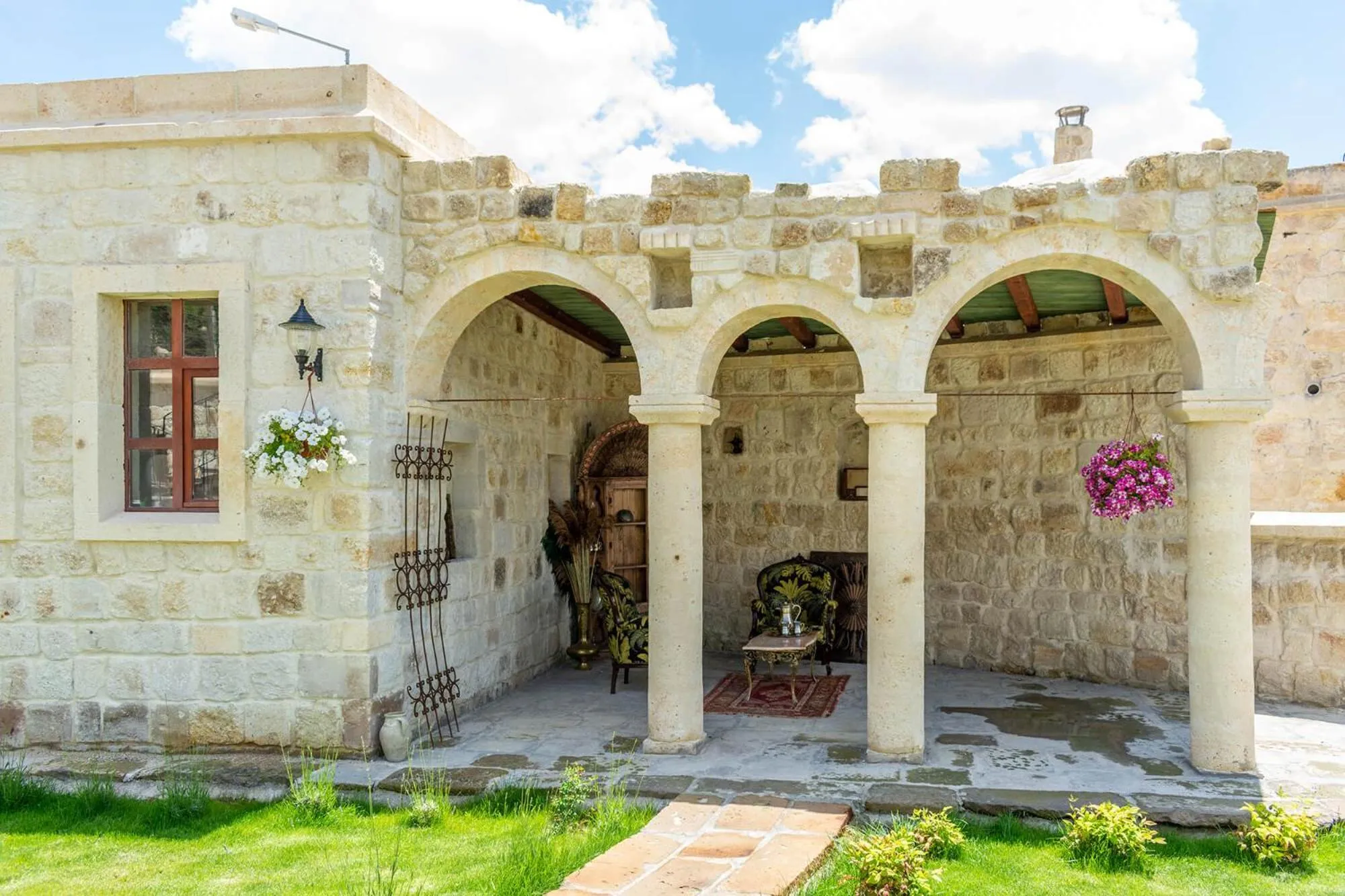 Garden in Zeydem Suites