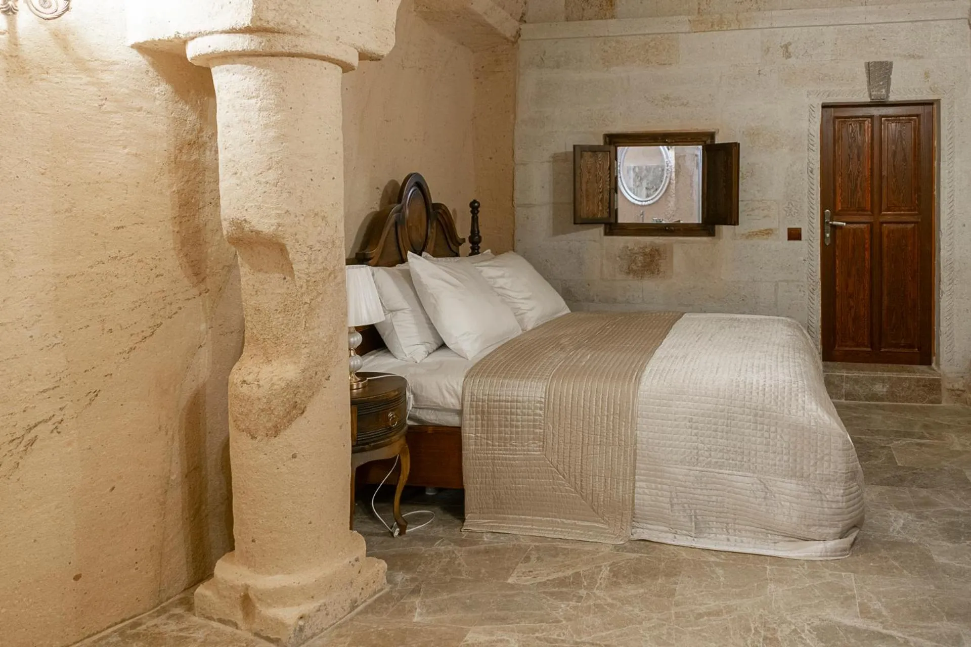 Bedroom, Bed in Zeydem Suites