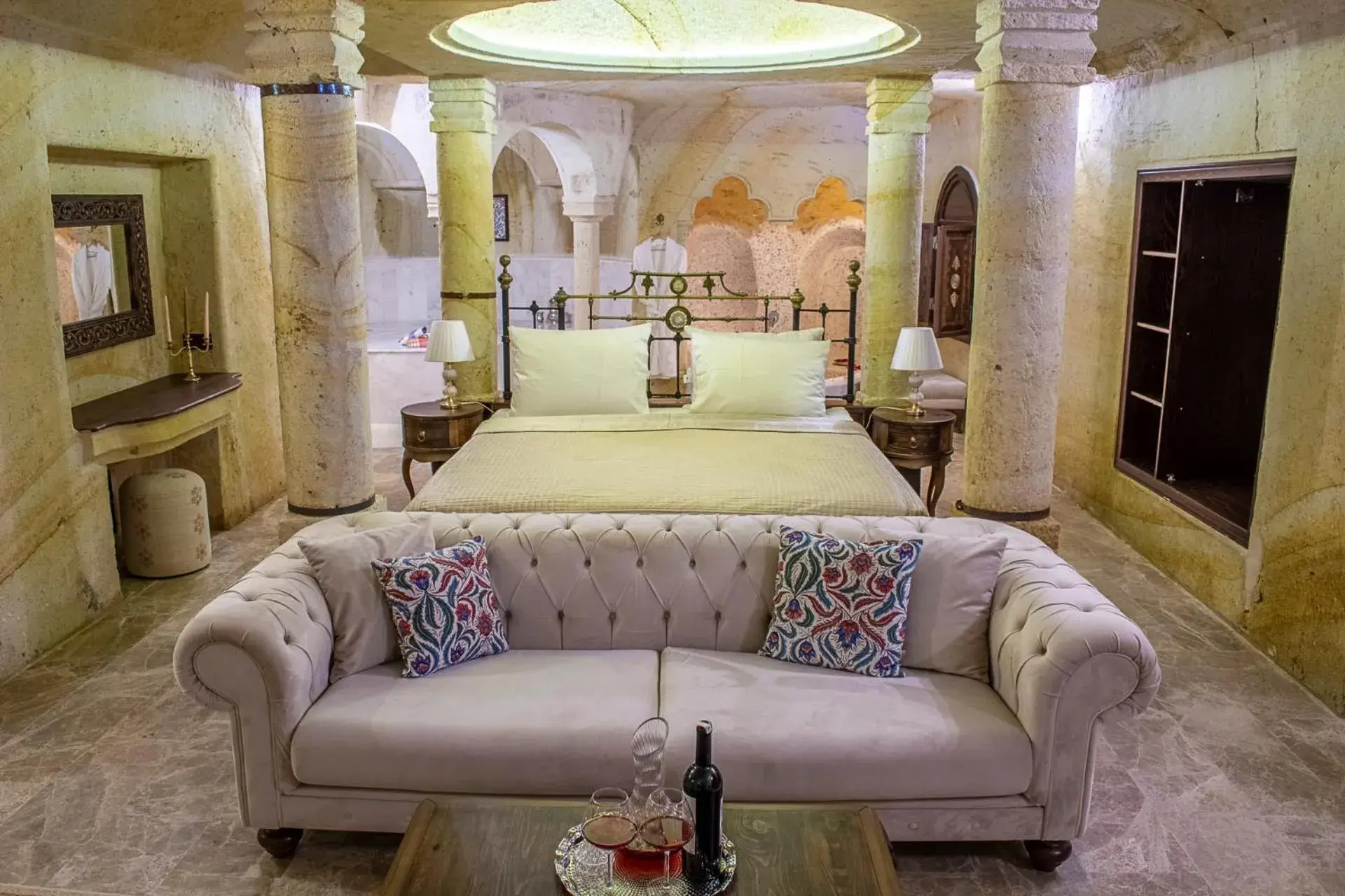 King Cave Suit with Spa Bath in Zeydem Suites King Cave Suit with Spa Bath in Zeydem Suites