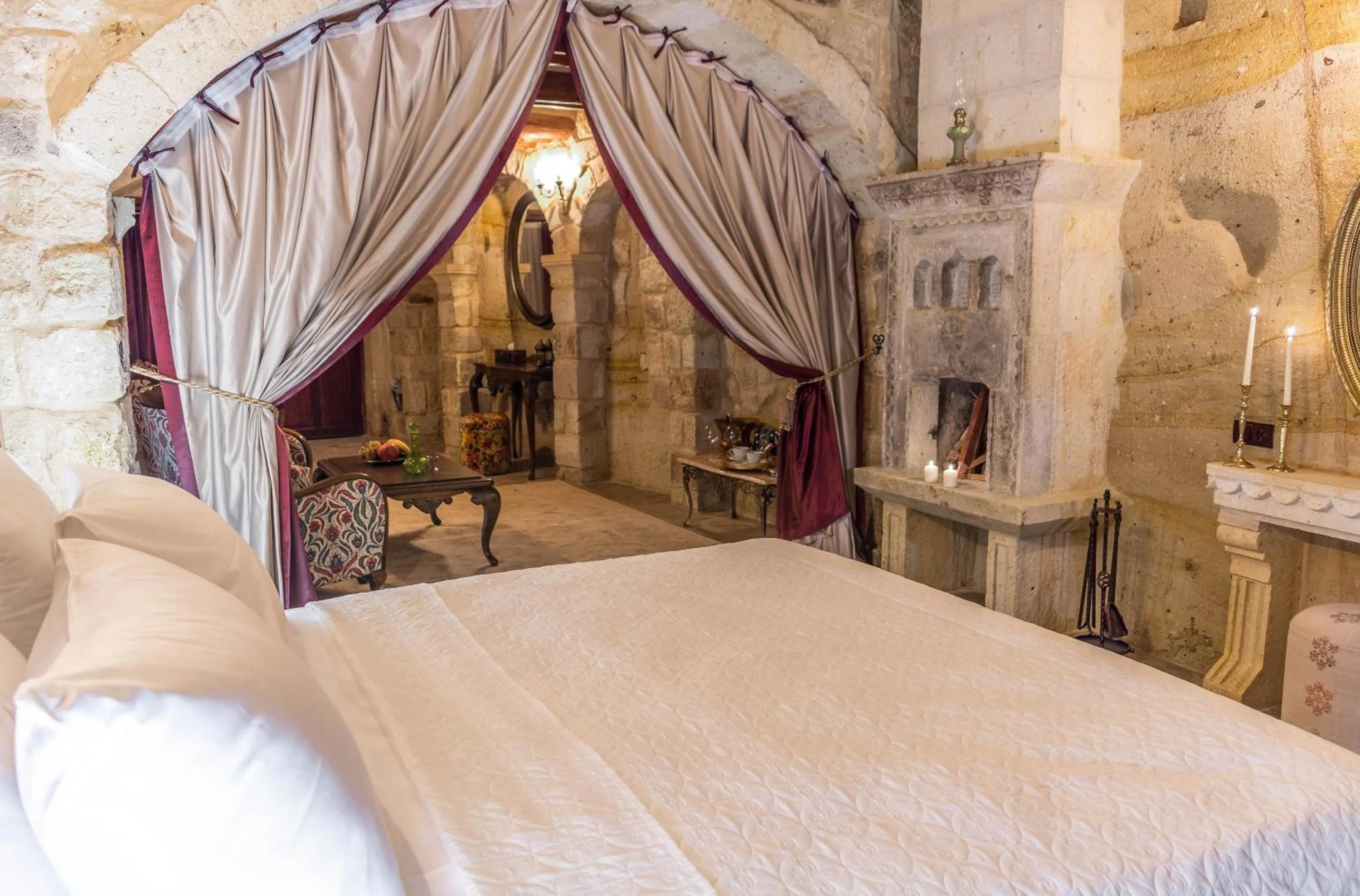 Bedroom, Bed in Zeydem Suites