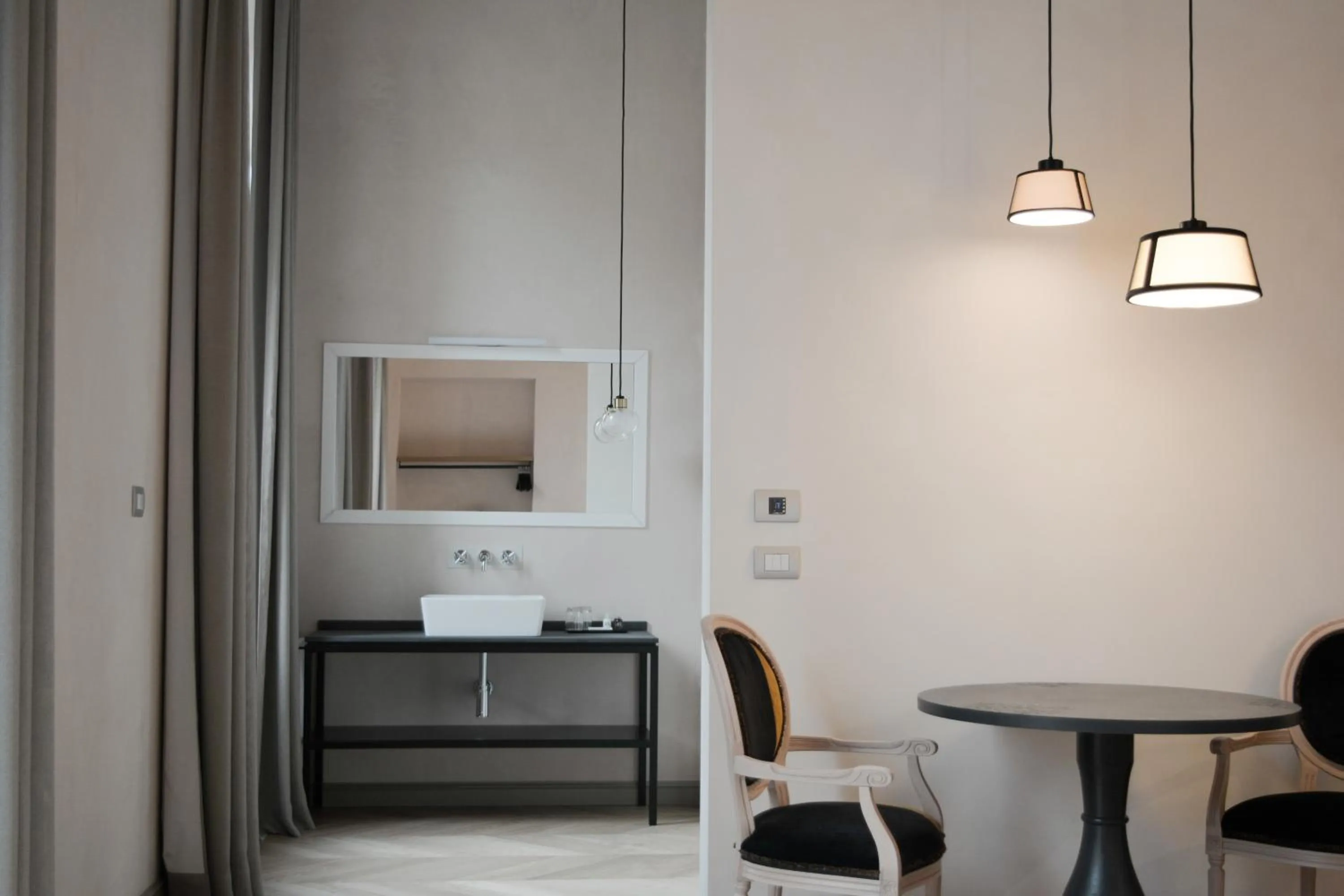 Bathroom in Opera35 Boutique Hotel