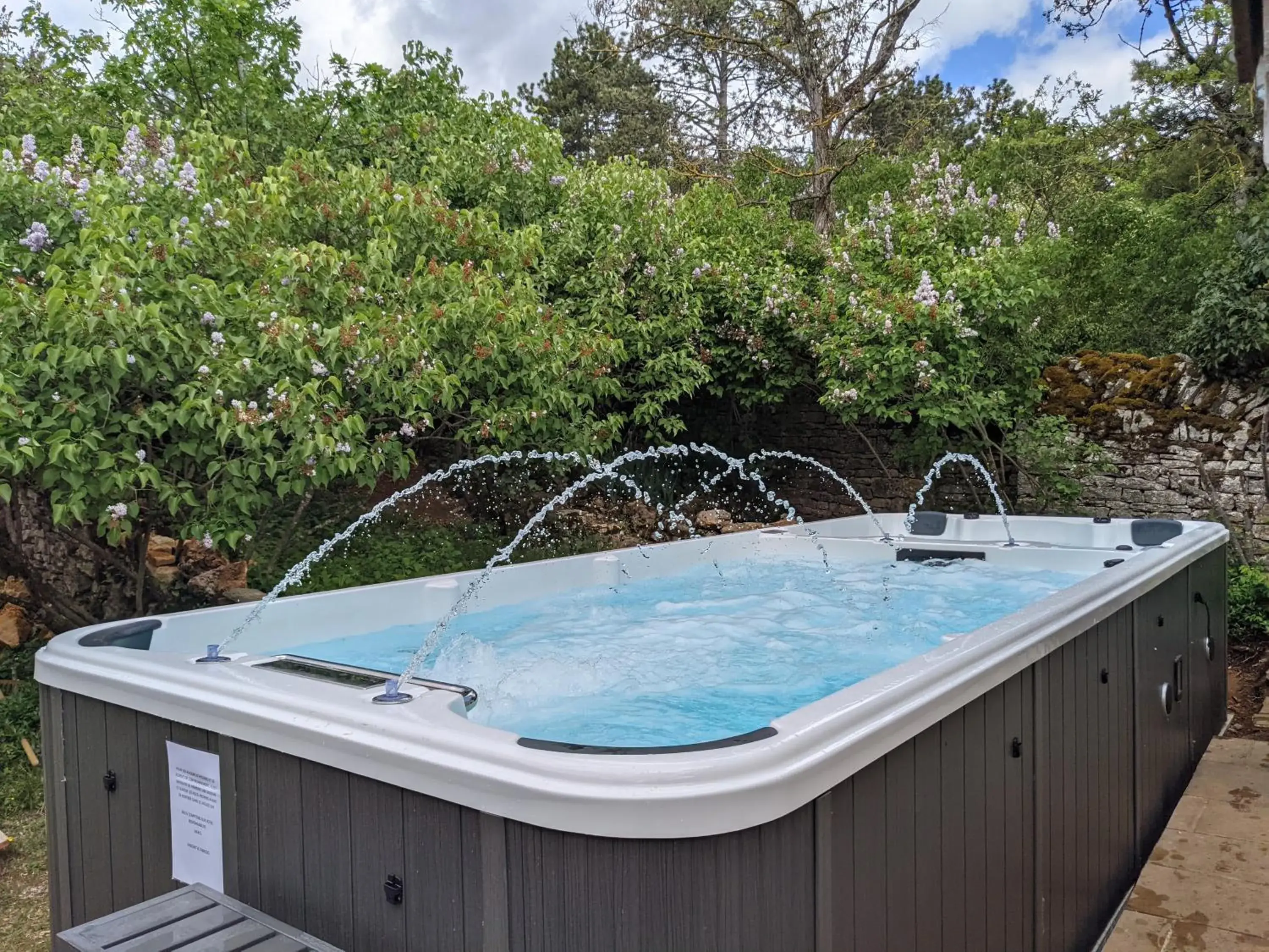 Two-Bedroom House in La Terre d'Or Two-Bedroom House in La Terre d'Or