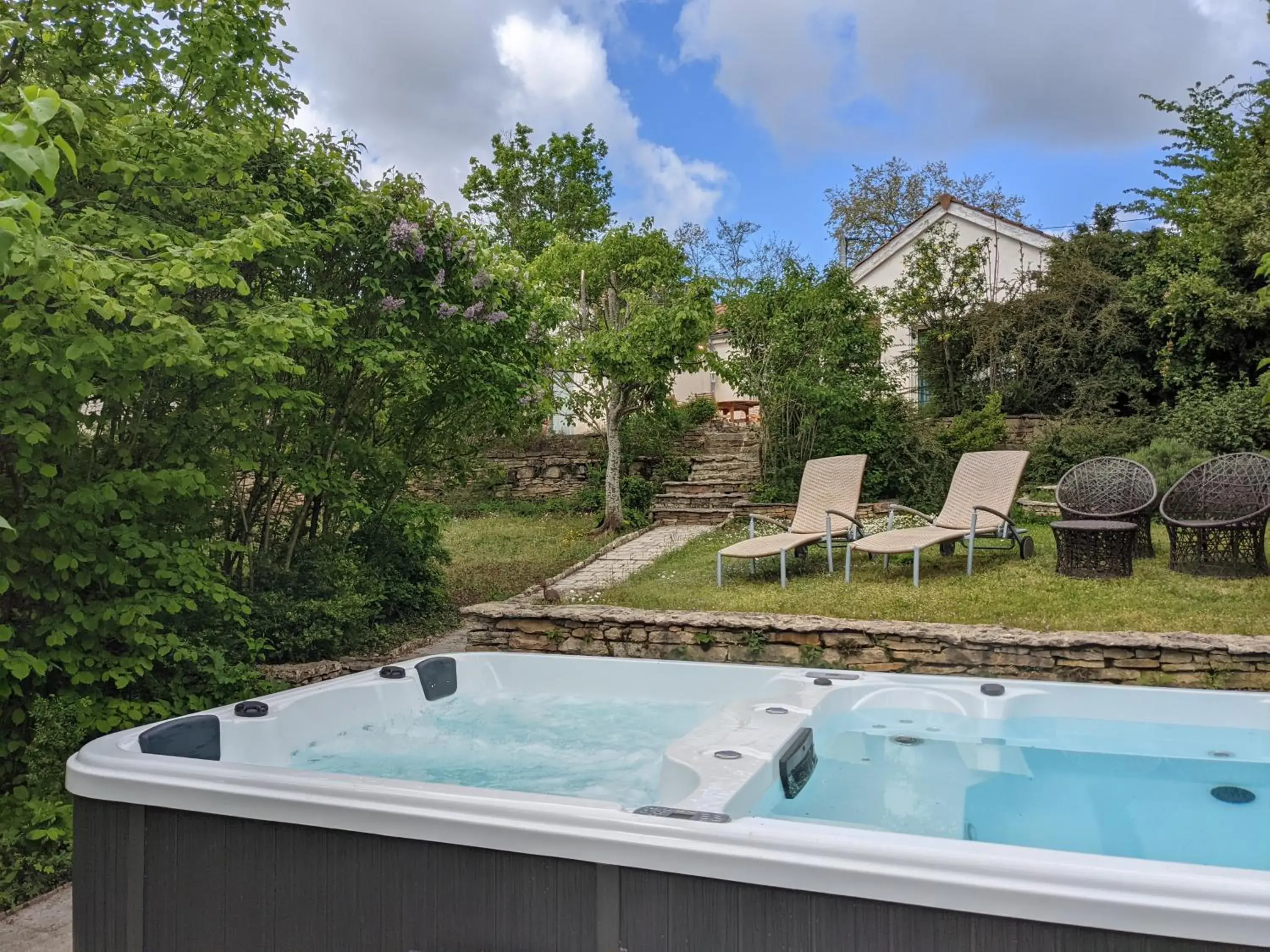 Two-Bedroom House in La Terre d'Or Two-Bedroom House in La Terre d'Or