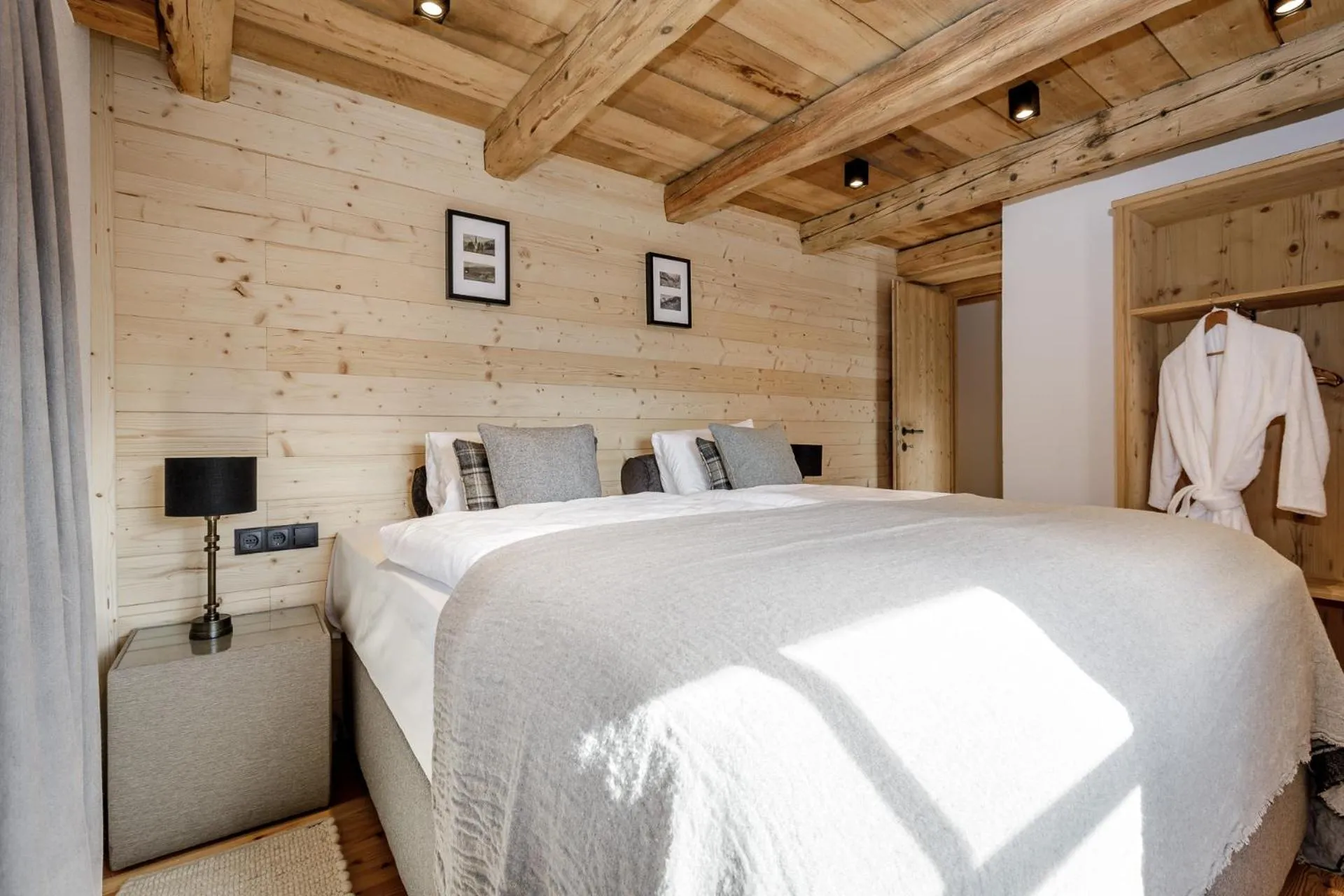 Bedroom, Bed in Leni Mountain Chalet