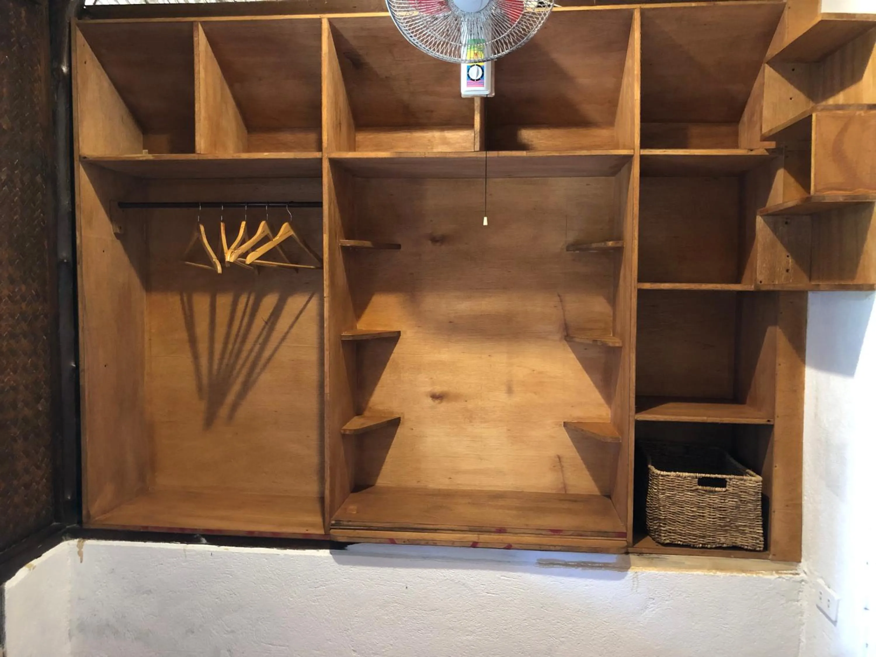 Zhaya's Beach & Cottages