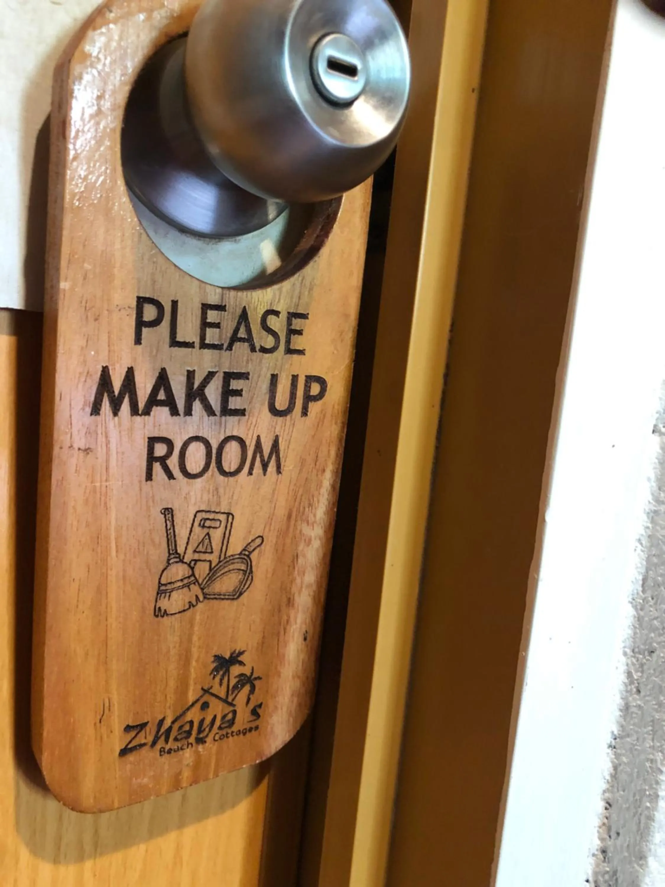 Zhaya's Beach & Cottages