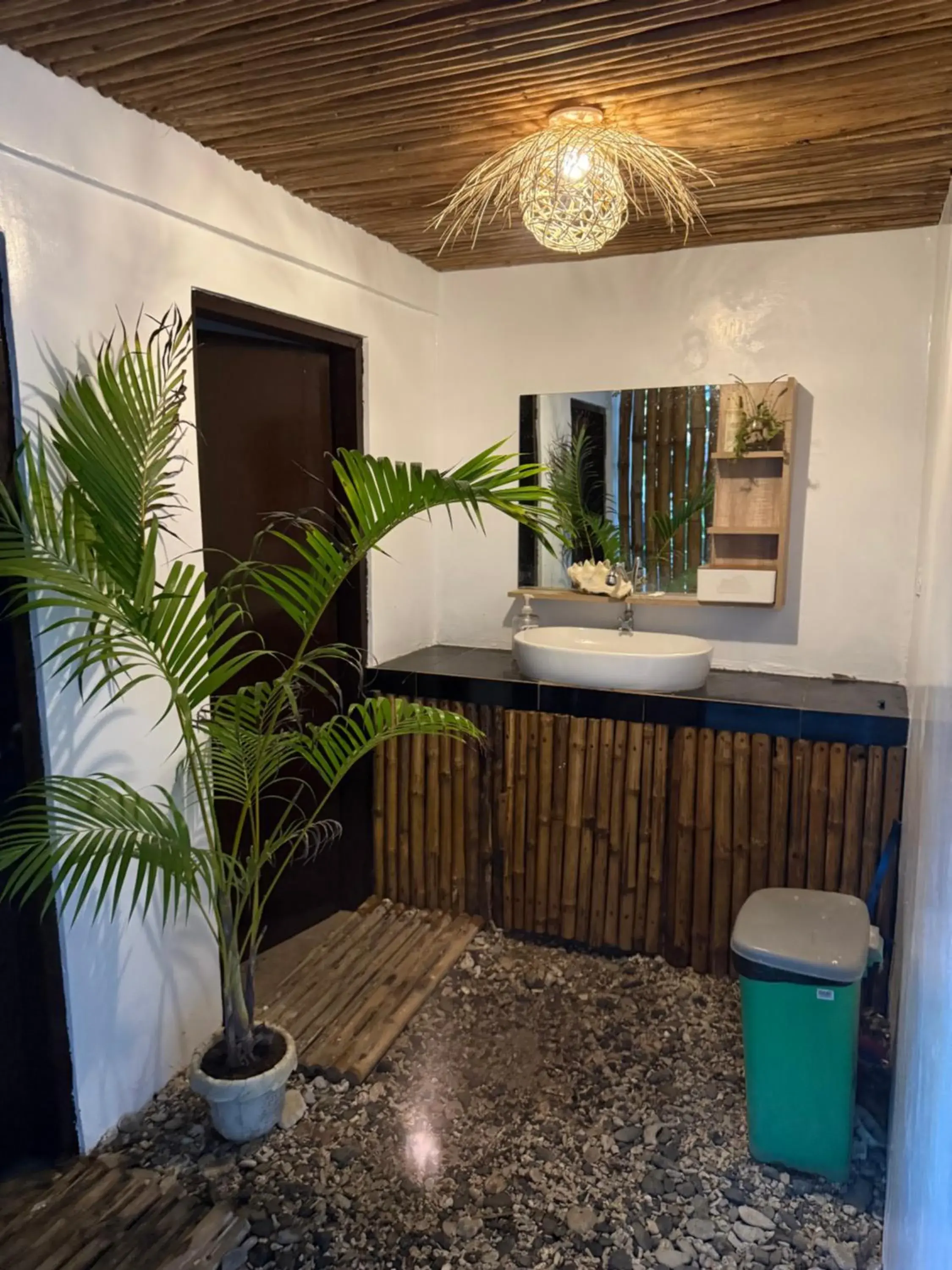 Zhaya's Beach & Cottages Zhaya's Beach & Cottages