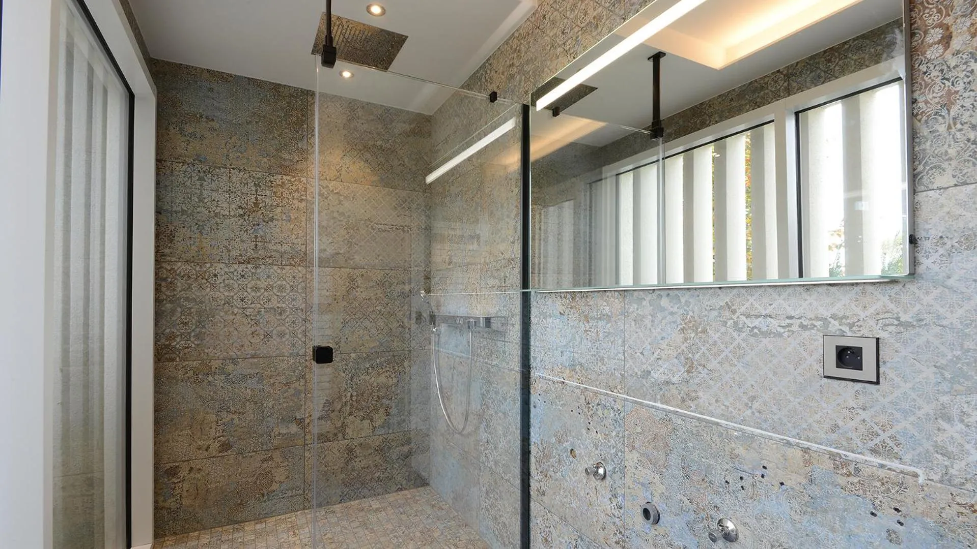 Bathroom in Villa Escapade Colmar avec parking