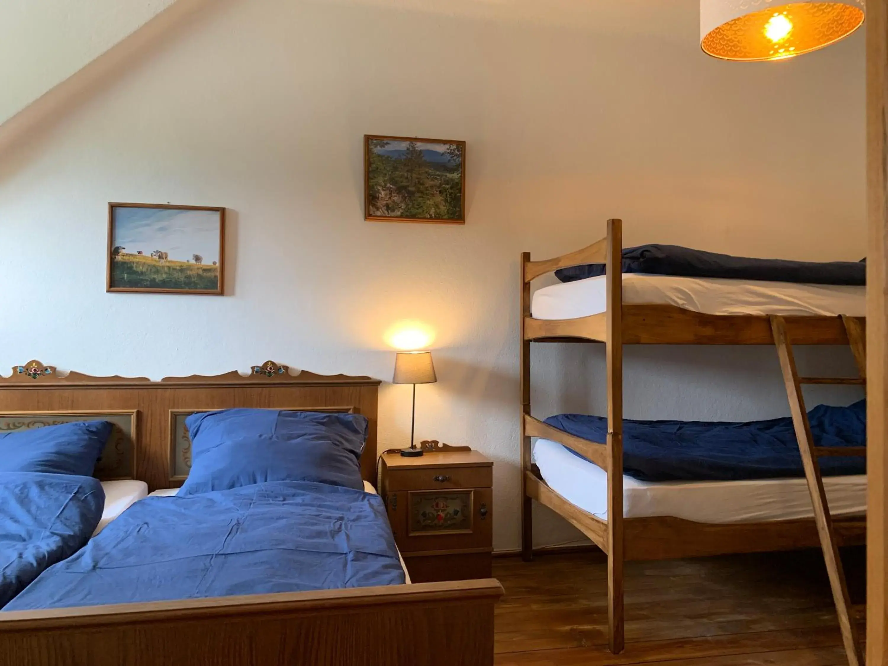 Family Room with Private Bathroom in Bergbude Family Room with Private Bathroom in Bergbude
